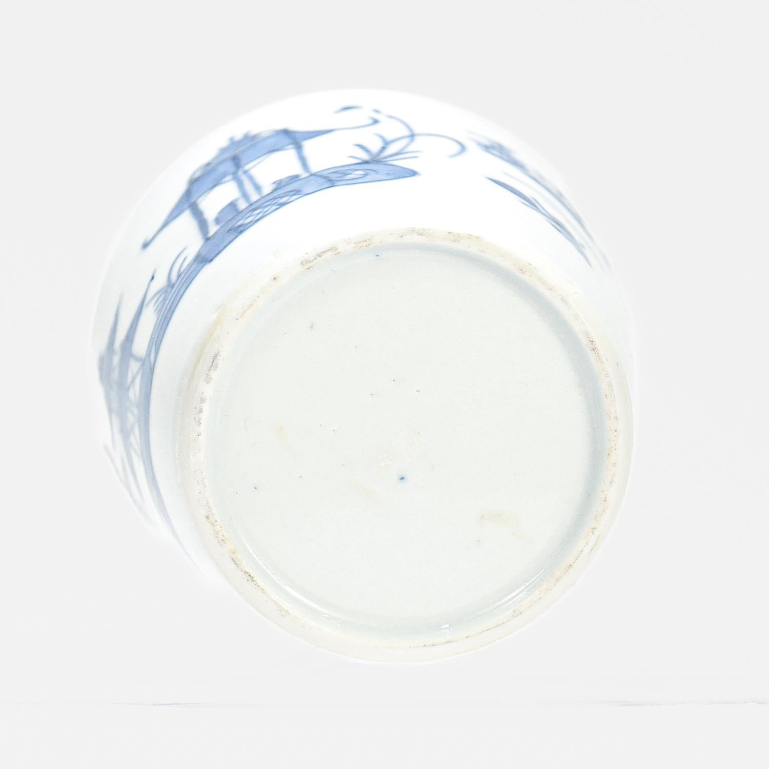 Antique Blue & White Chinese Export Canton Porcelain Wine Beaker or Cup For Sale 6