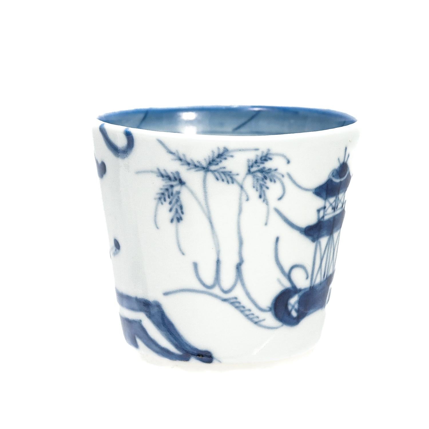 19th Century Antique Blue & White Chinese Export Canton Porcelain Wine Beaker or Cup For Sale