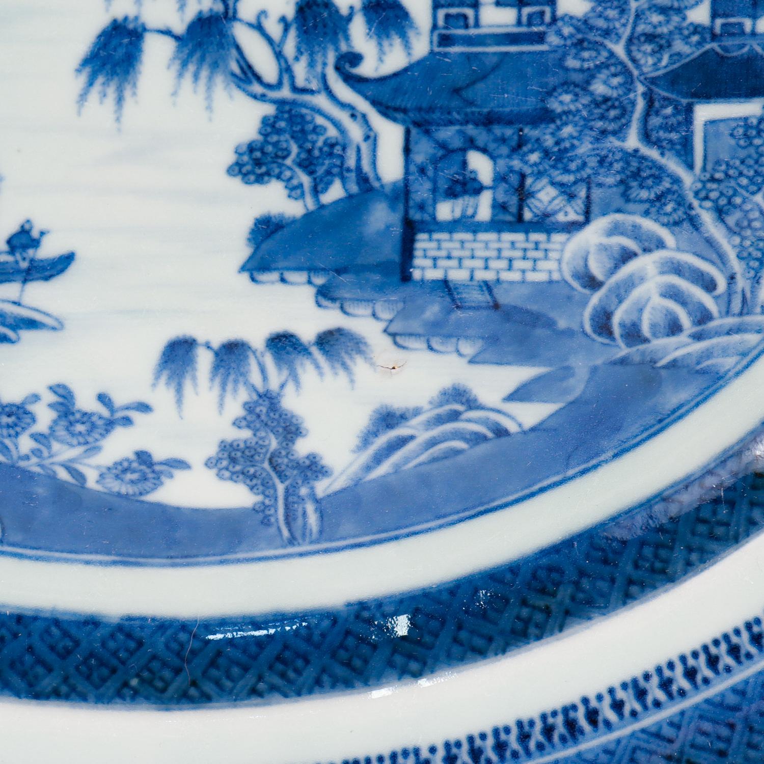 Antique Blue & White Nanking Pattern Chinese Export Porcelain Serving Tray 11