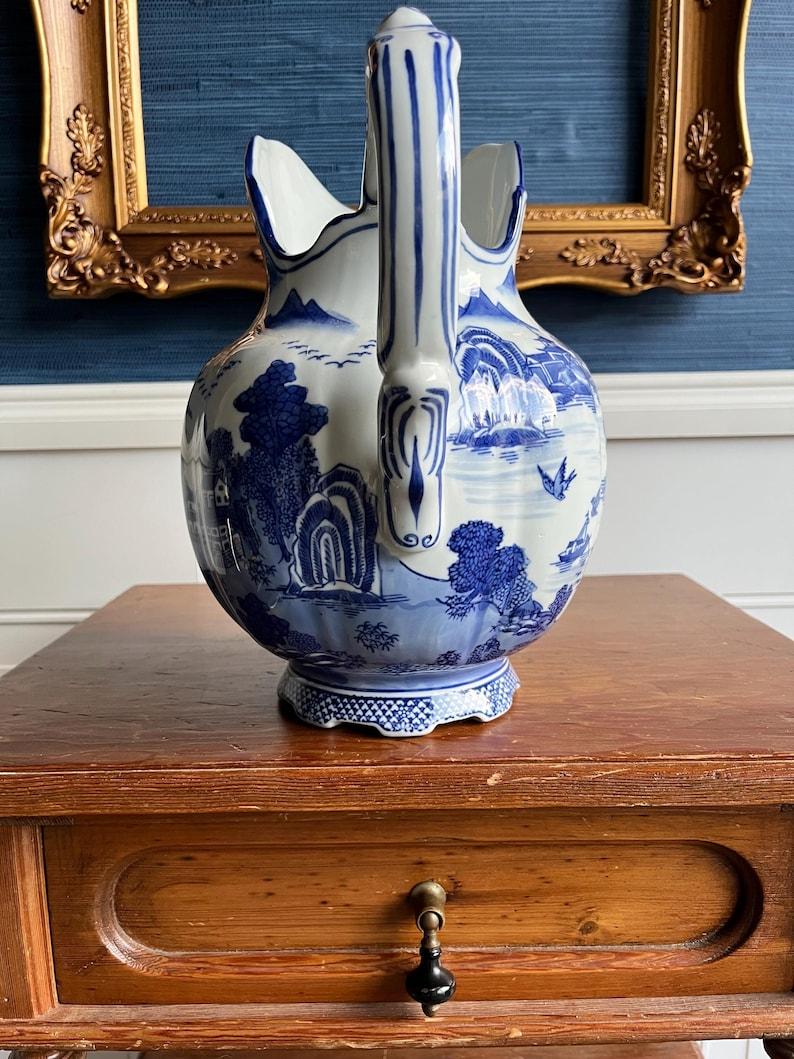 20th Century Blue & White Transferware Wash Basin & Pitcher Set  1900s–1920s For Sale