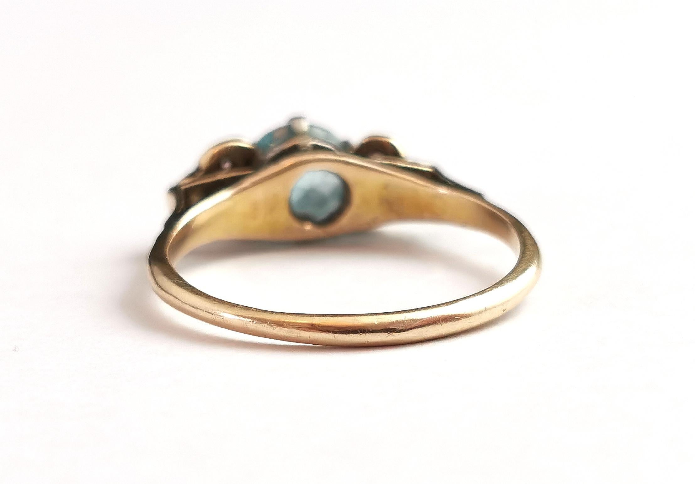 Antique Blue Zircon and Diamond Ring, 18k Gold and Platinum, Art Deco 3