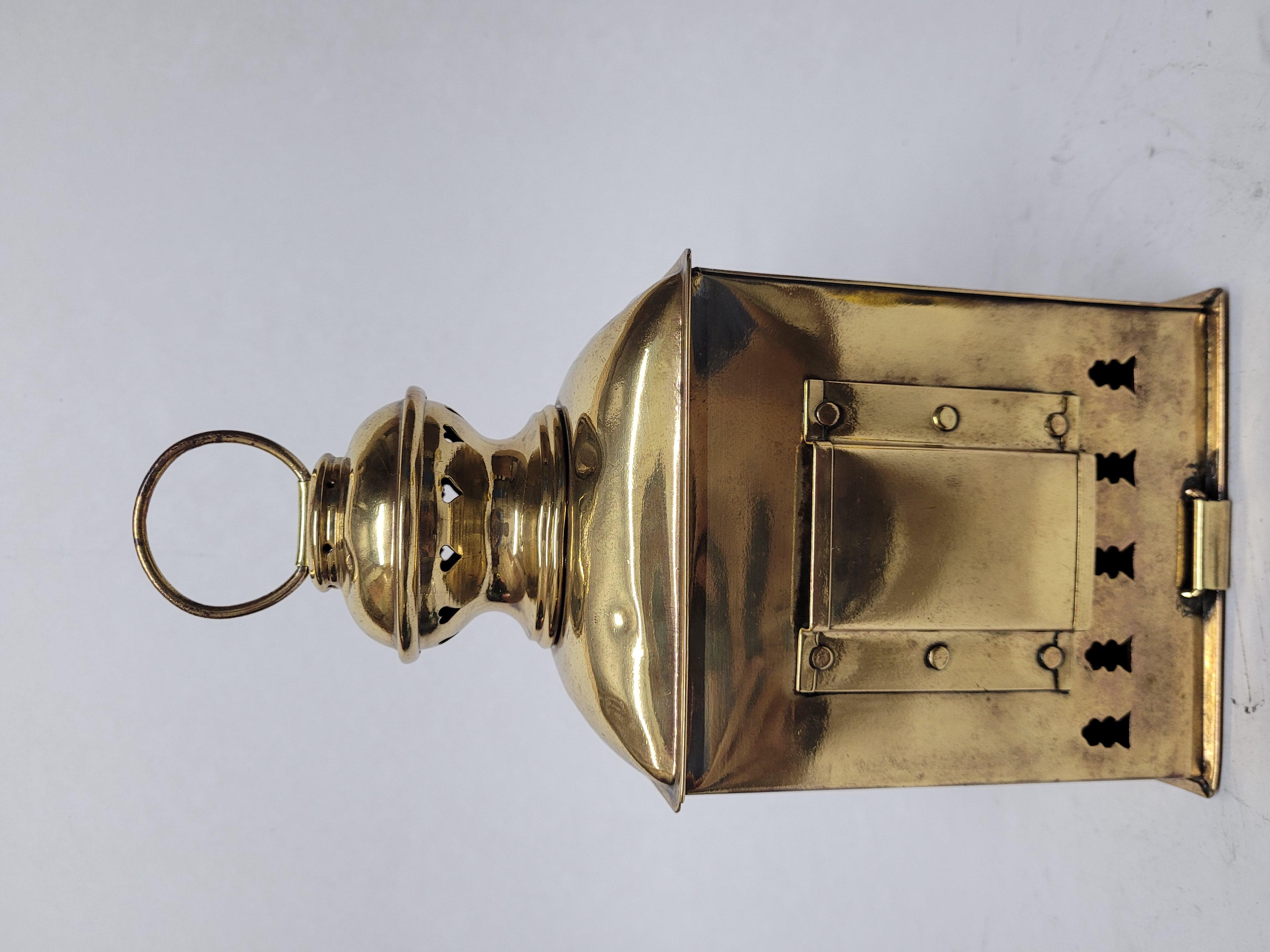 Antique Boat Lantern of Solid Brass For Sale 1