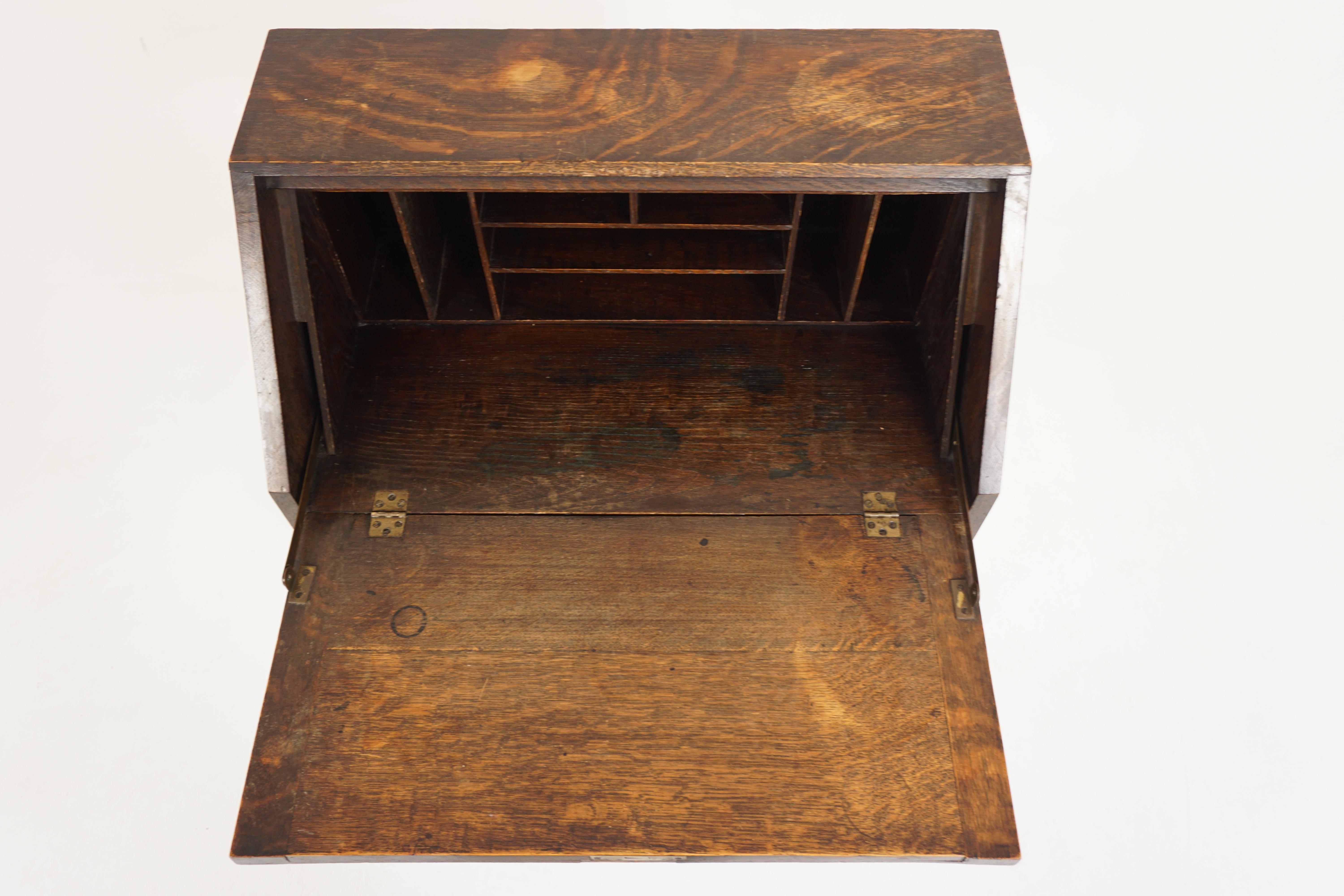 Antique Bobbin Leg Tiger Oak Drop Front Desk, Slant Front, Scotland 1920, H352 In Good Condition In Vancouver, BC