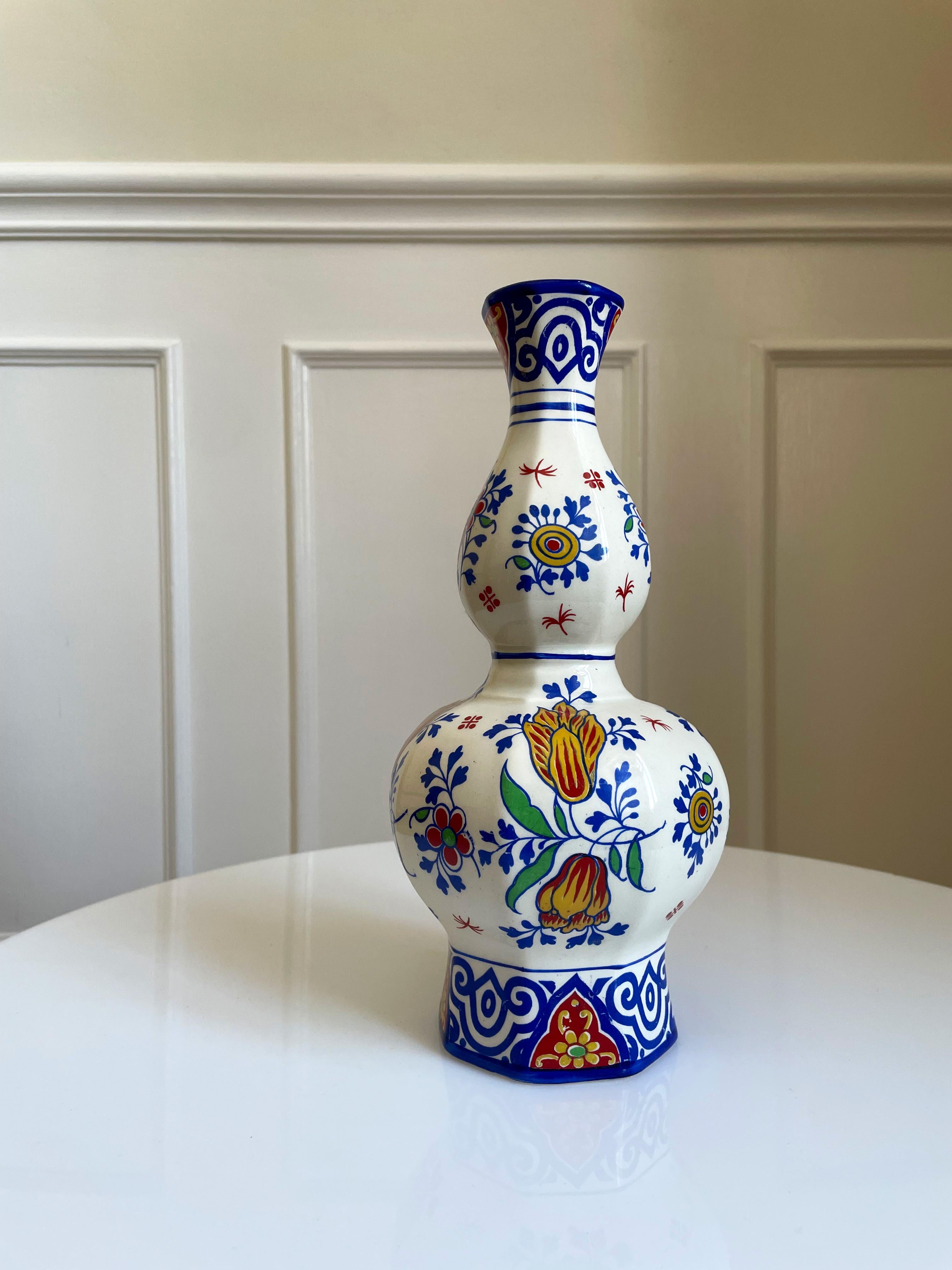 Peint à la main Arte Antiques 1920 Fréres Keramis Art Nouveau Delft Faience Vase, Belgique en vente