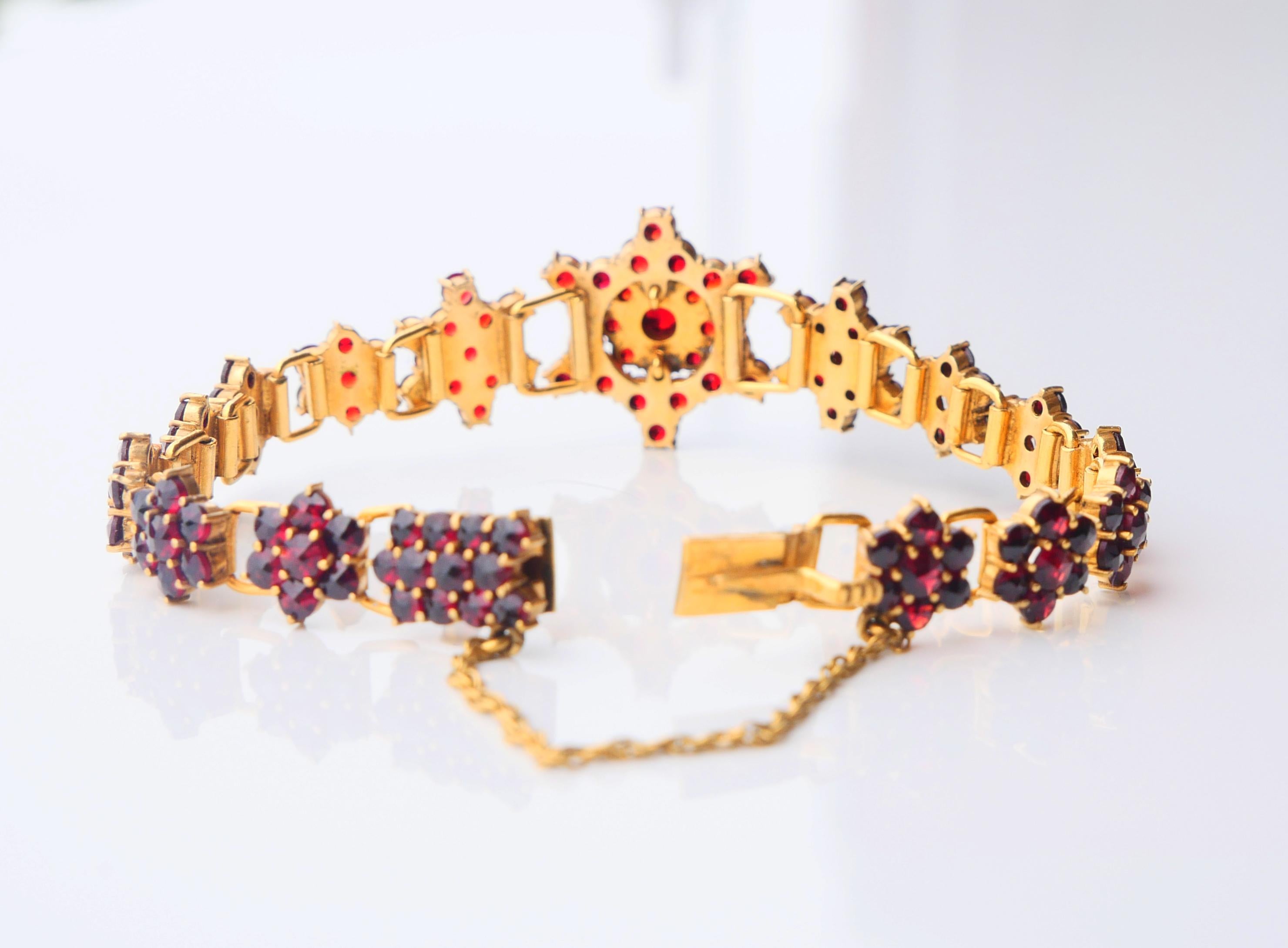 Antique Bohemian Bracelet Garnets Gilt Silver 16.5 cm/ 14.88 gr For Sale 1