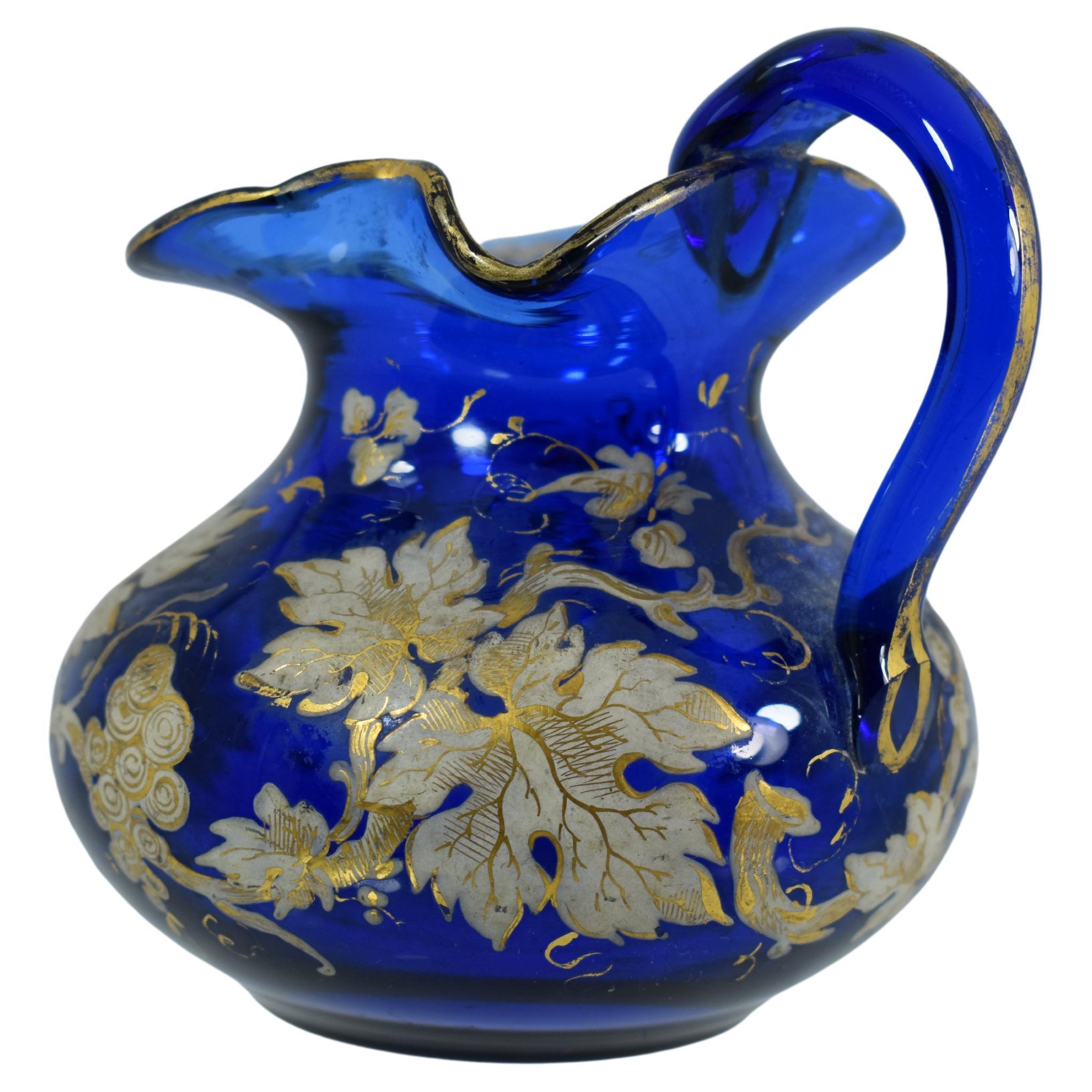 Antike böhmische Parfümflasche und Krug aus kobaltblau emailliertem Glas, 19. Jahrhundert im Angebot 1