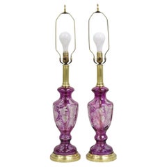 Antiche lampade da tavolo boeme in ottone e vetro tagliato viola - una coppia