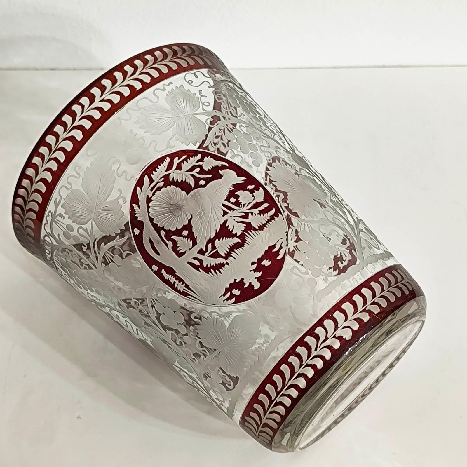 Vase bohémien ancien Egermann taillé en vigne claire et scène de chasse, 19ème siècle en vente 6