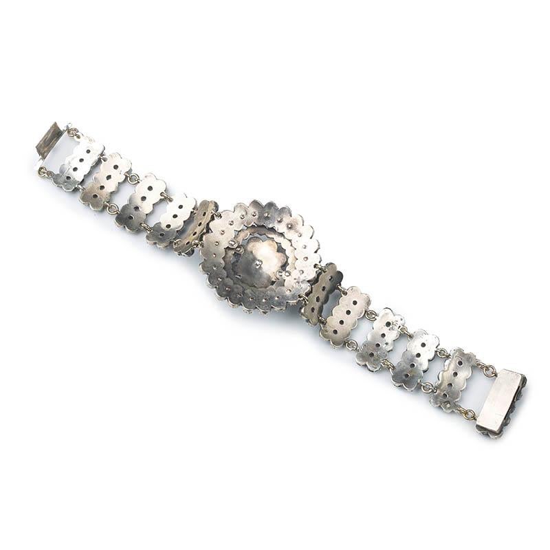 Women's Antique Bohemian Garnet and Silver Bracelet, Circa 1900 For Sale