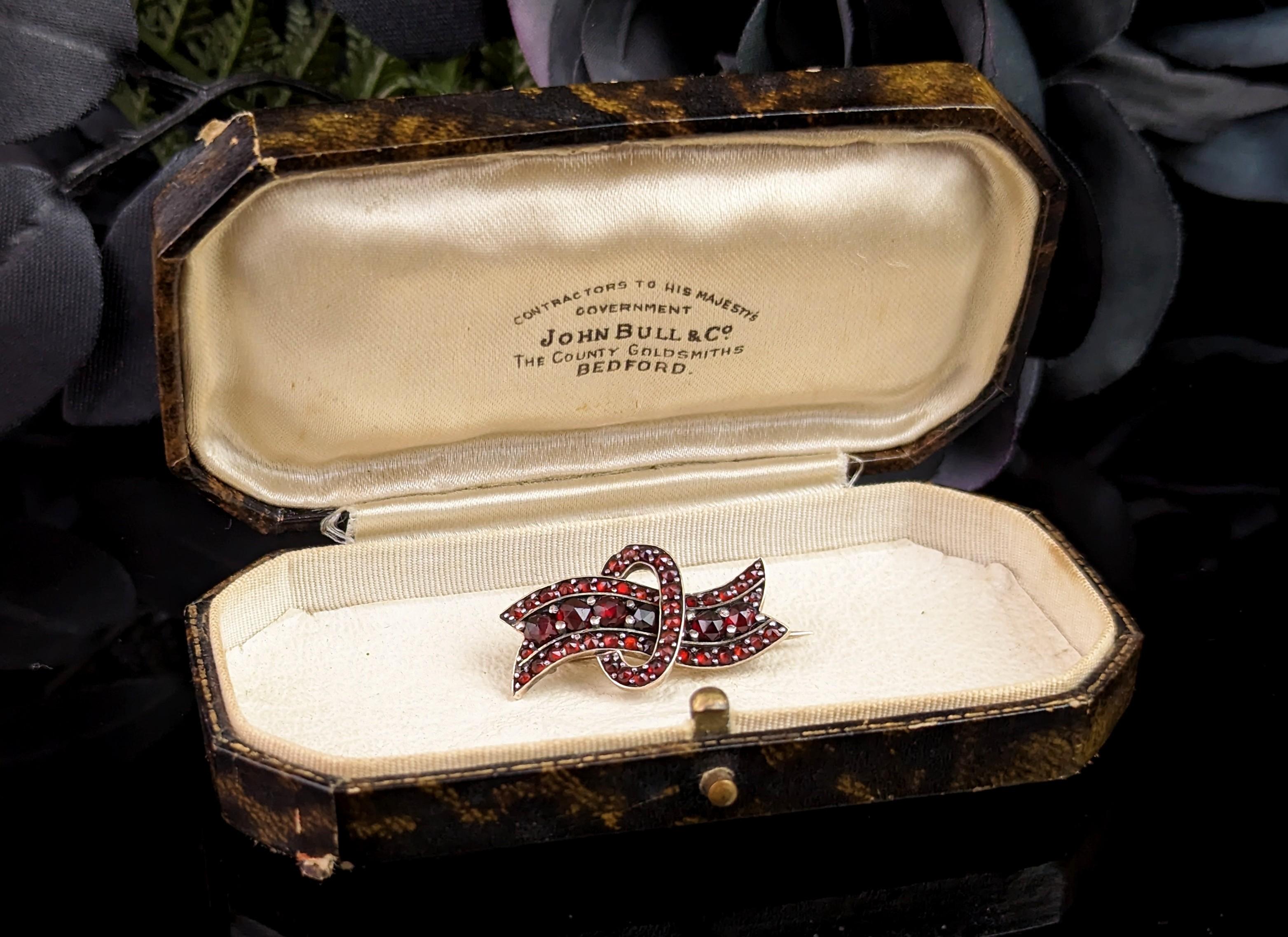 Antique Bohemian Garnet Ribbon Brooch, 8k Rose Gold 1