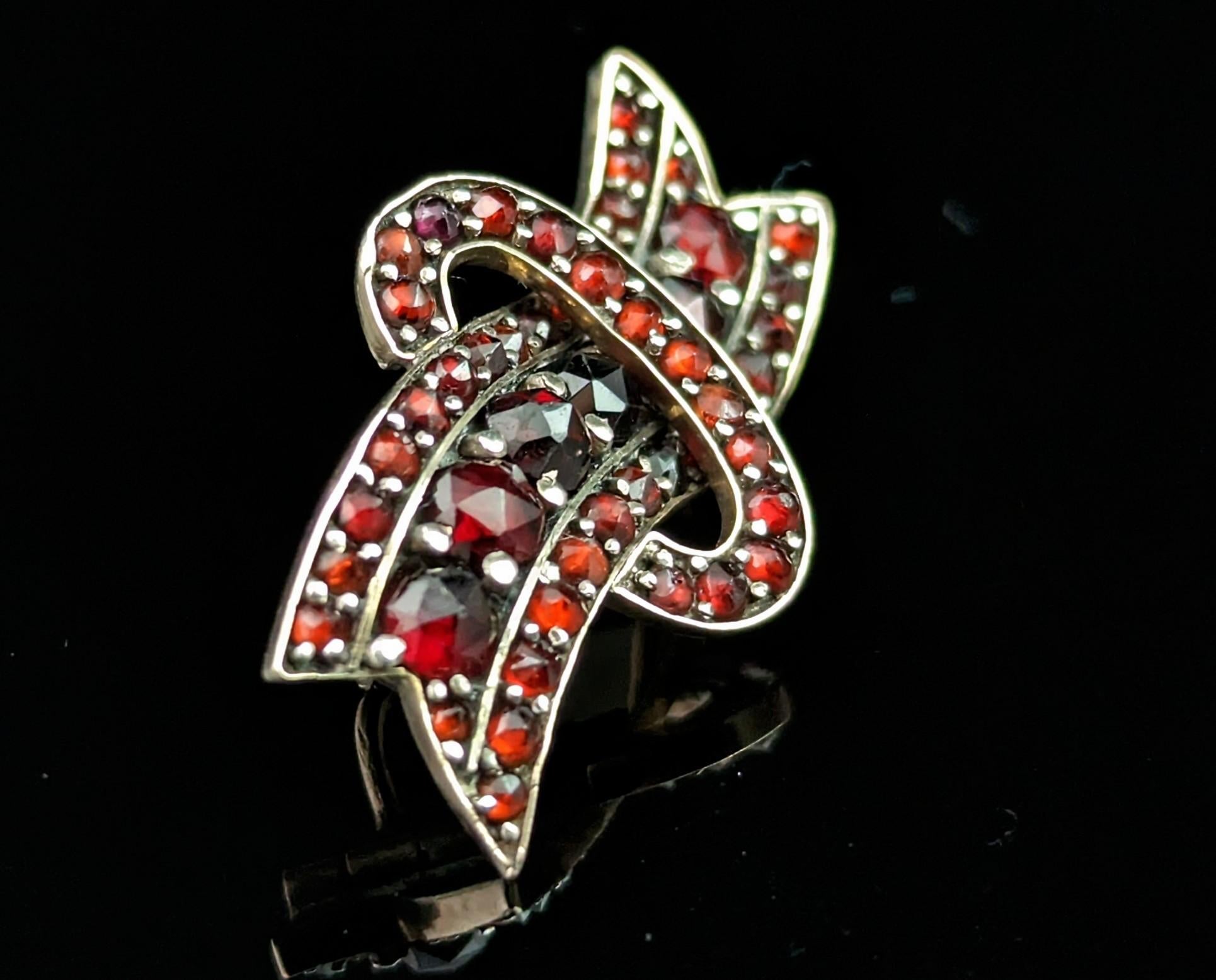 Antique Bohemian Garnet Ribbon Brooch, 8k Rose Gold 3