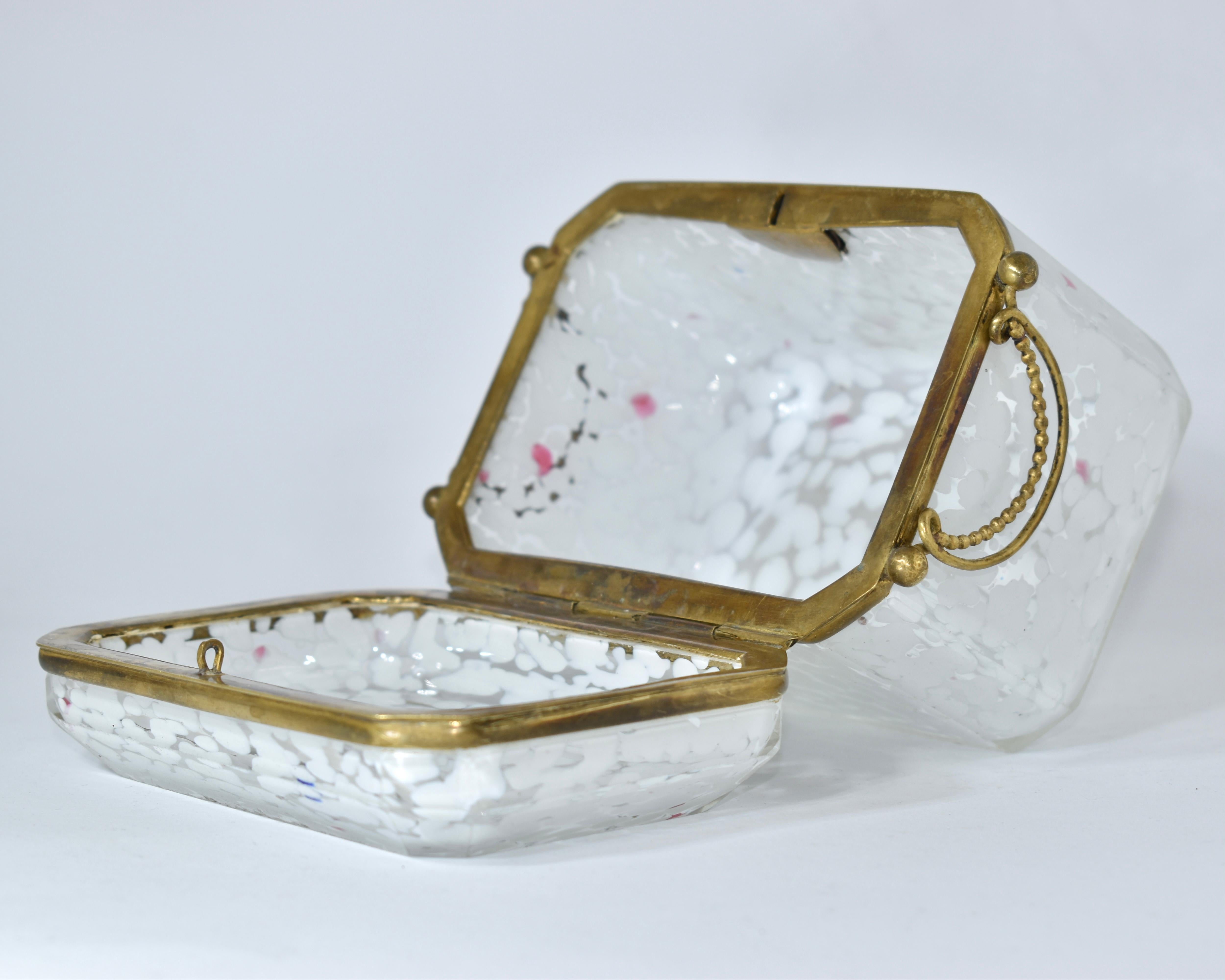 Antique Bohemian Glass Jewelry Box, 19th Century In Good Condition For Sale In Rostock, MV
