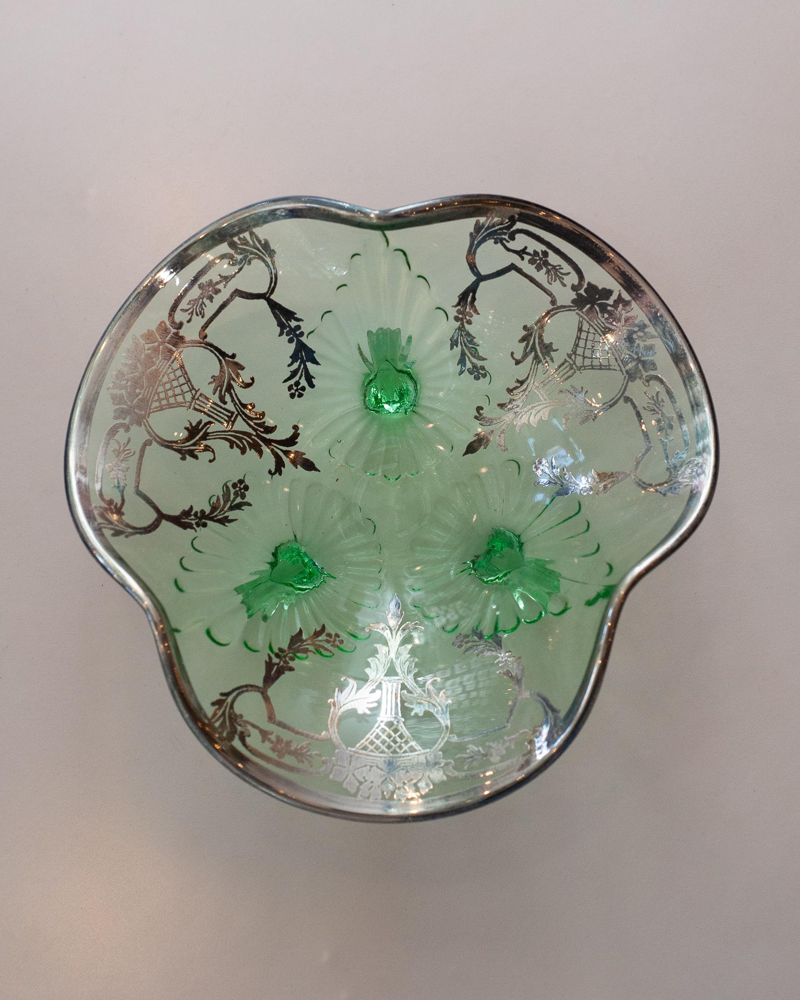 Antique Bohemian Green Glass Tray with Sterling Silver Overlay In Good Condition In Toronto, ON