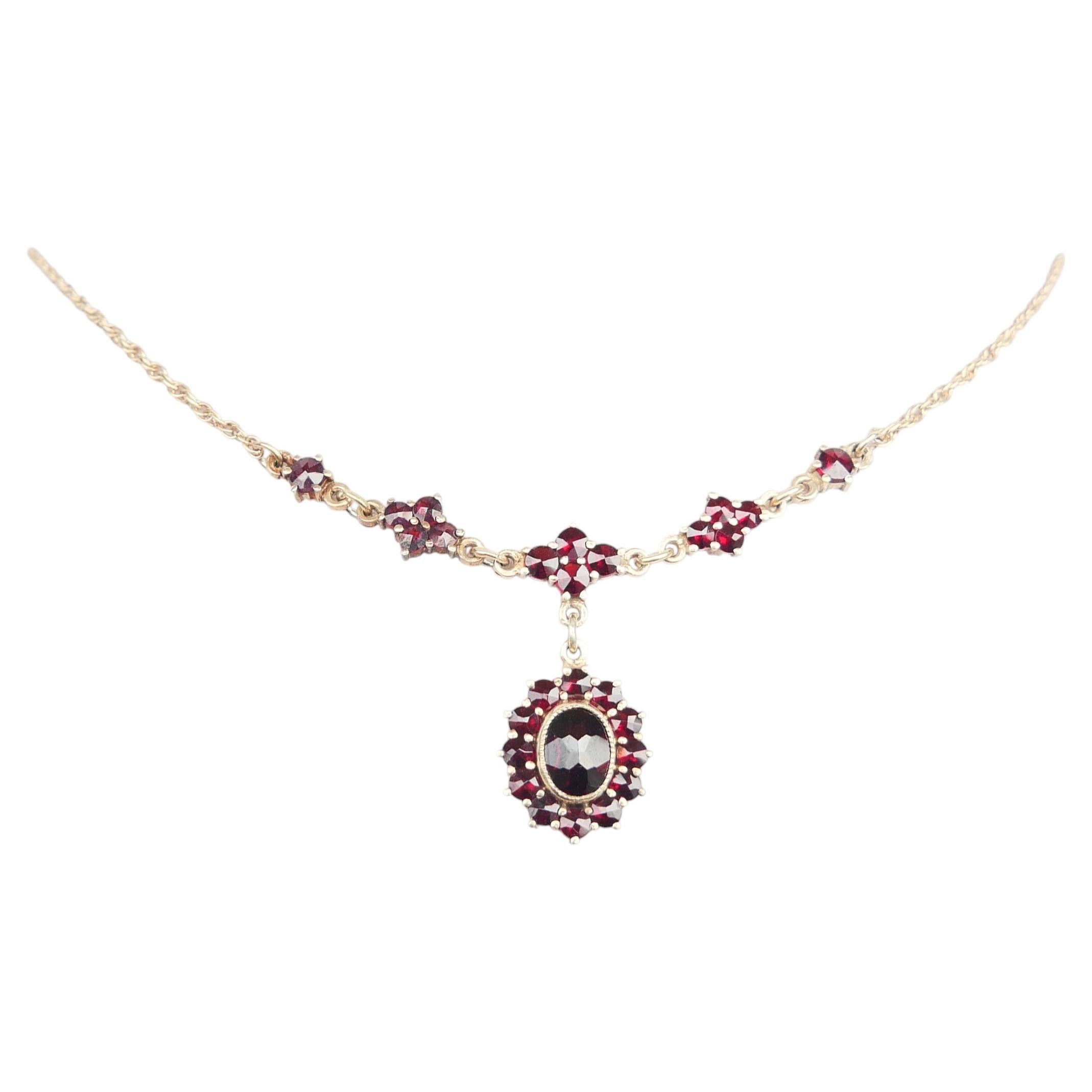 Antique Bohemian Necklace Garnets Gilt 830 Silver / 42cm / 5.6gr.