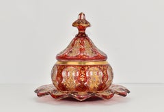 Antike böhmische Zuckerschale aus emailliertem Glas mit Überzug, Bonbonniere, Candy Box