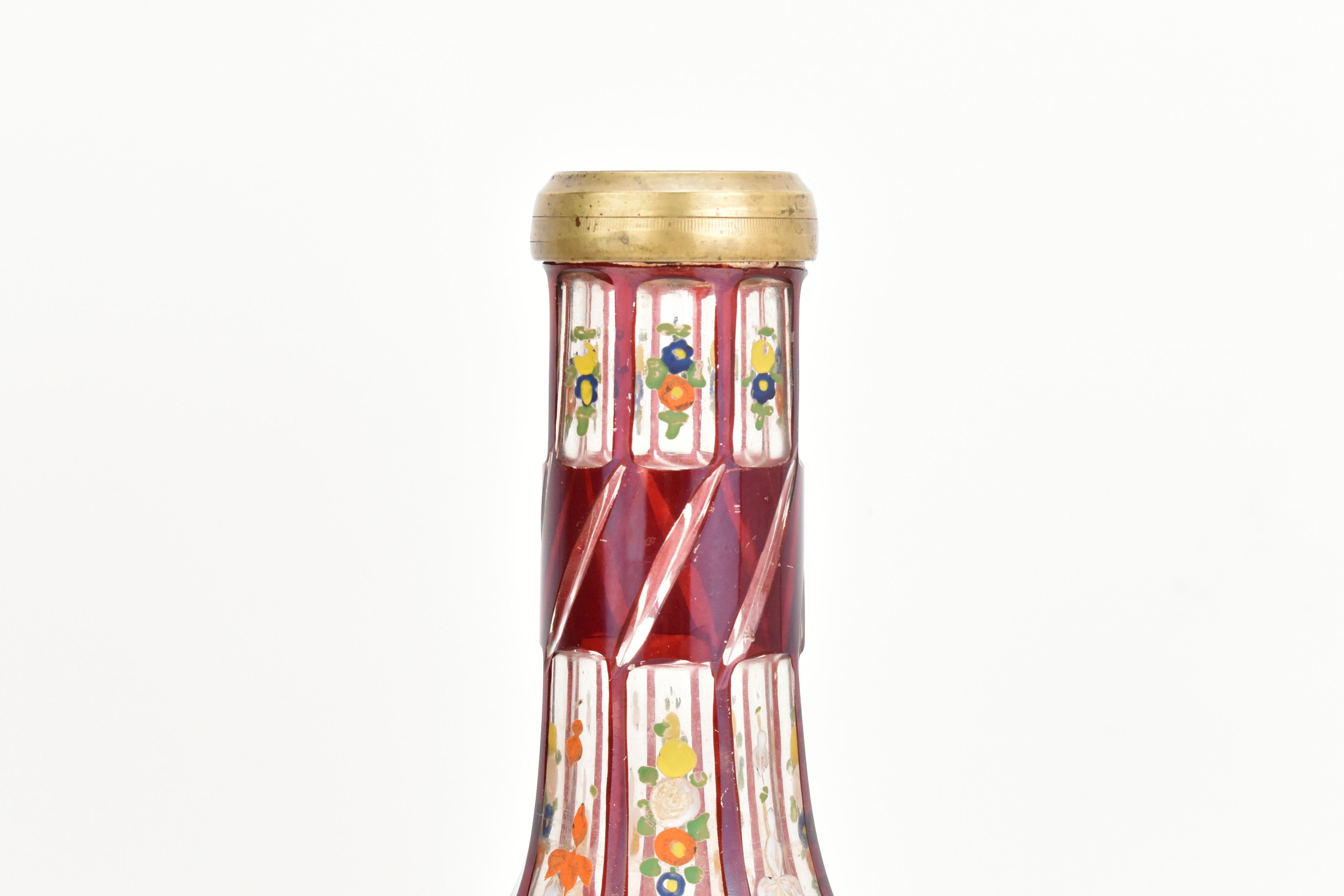 Antigua base de narguile de cristal esmaltado rojo rubí de Bohemia, Siglo XIX Vidrio cortado en venta