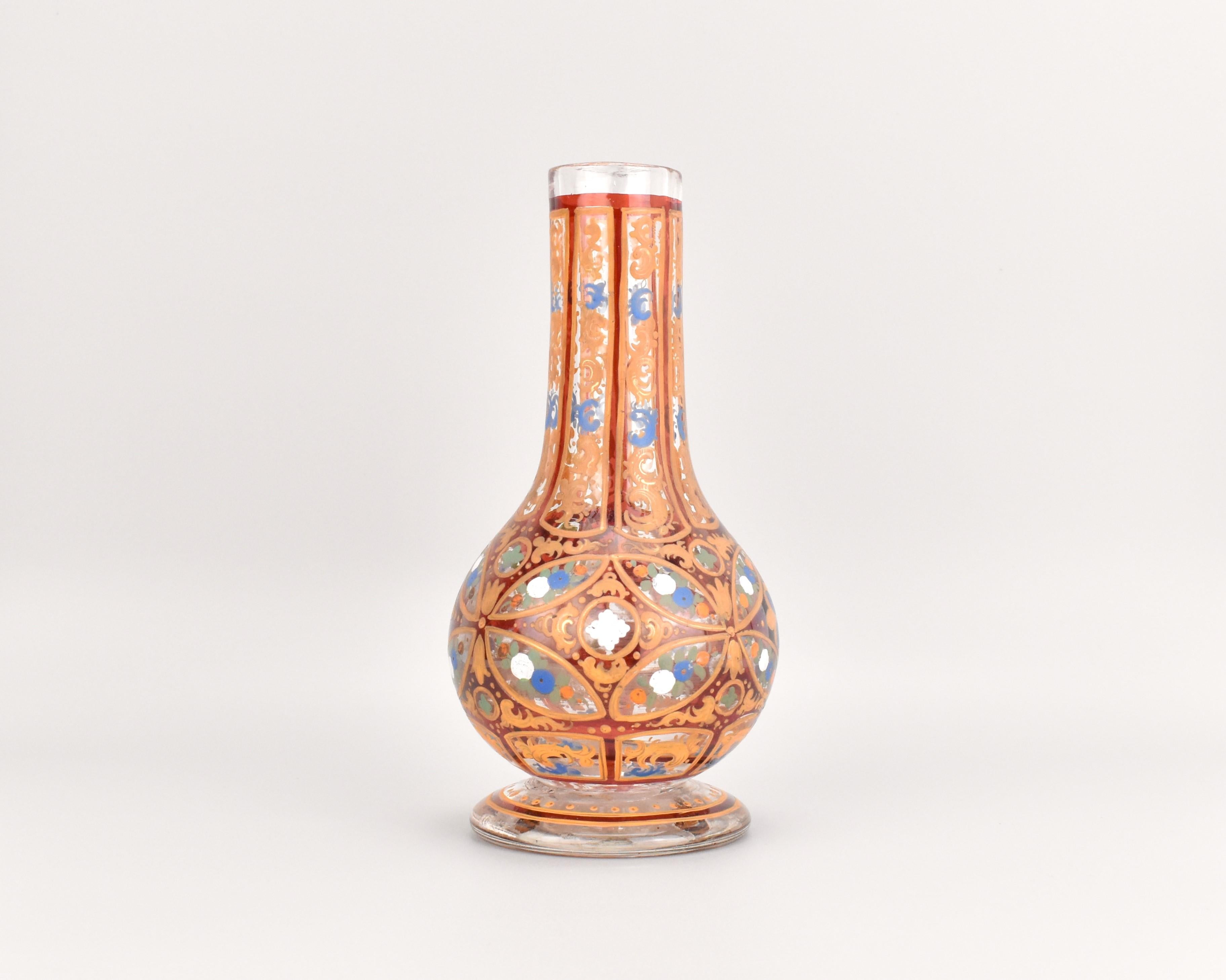 Antiguo Jarrón de Bohemia de Vidrio Esmaltado Rojo Rubí, Base de Hookah, Siglo XIX Checo en venta