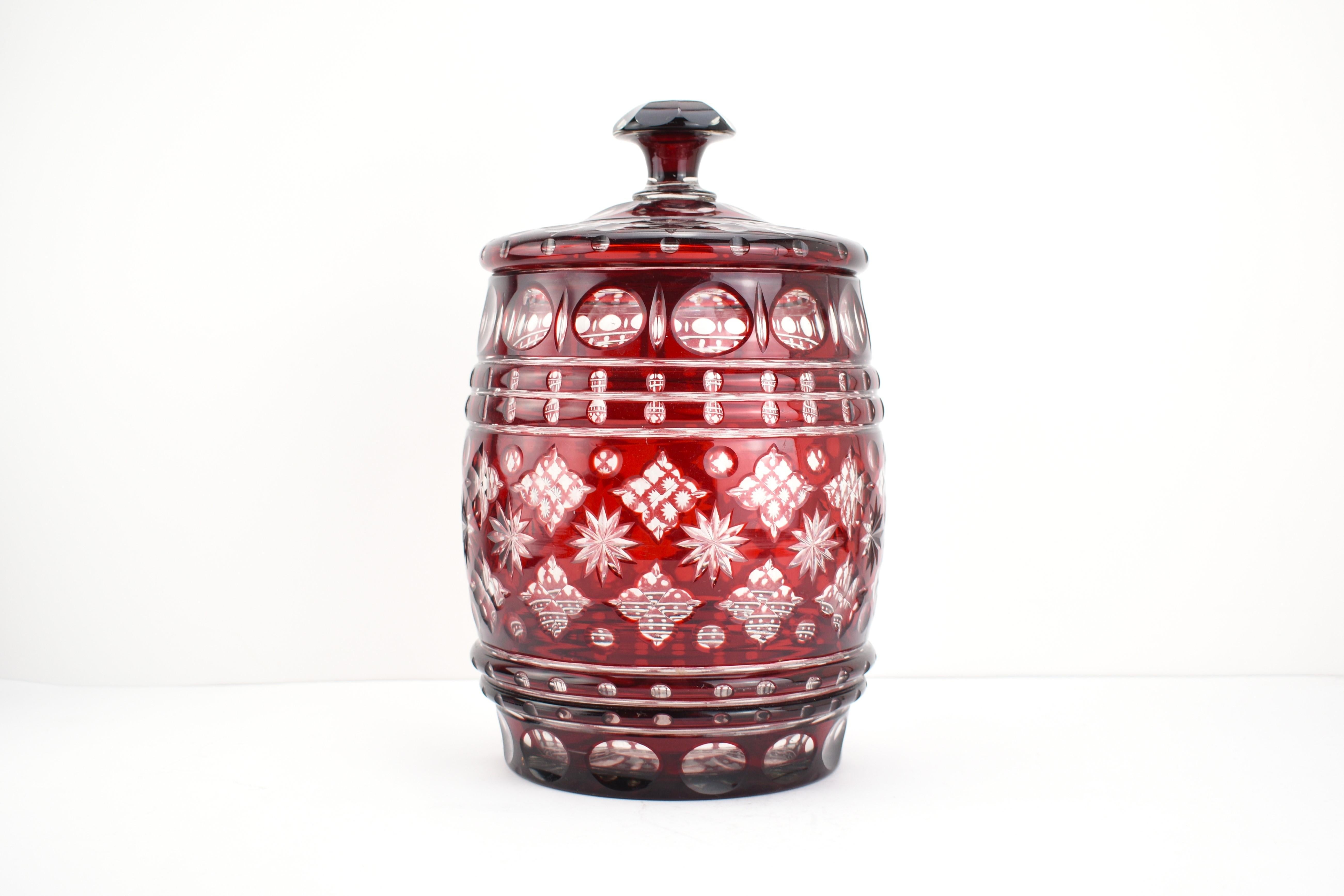 Ensemble de punchs Bonbonniere de Bohème antique en verre recouvert de rouge rubis, 19ème siècle en vente 1