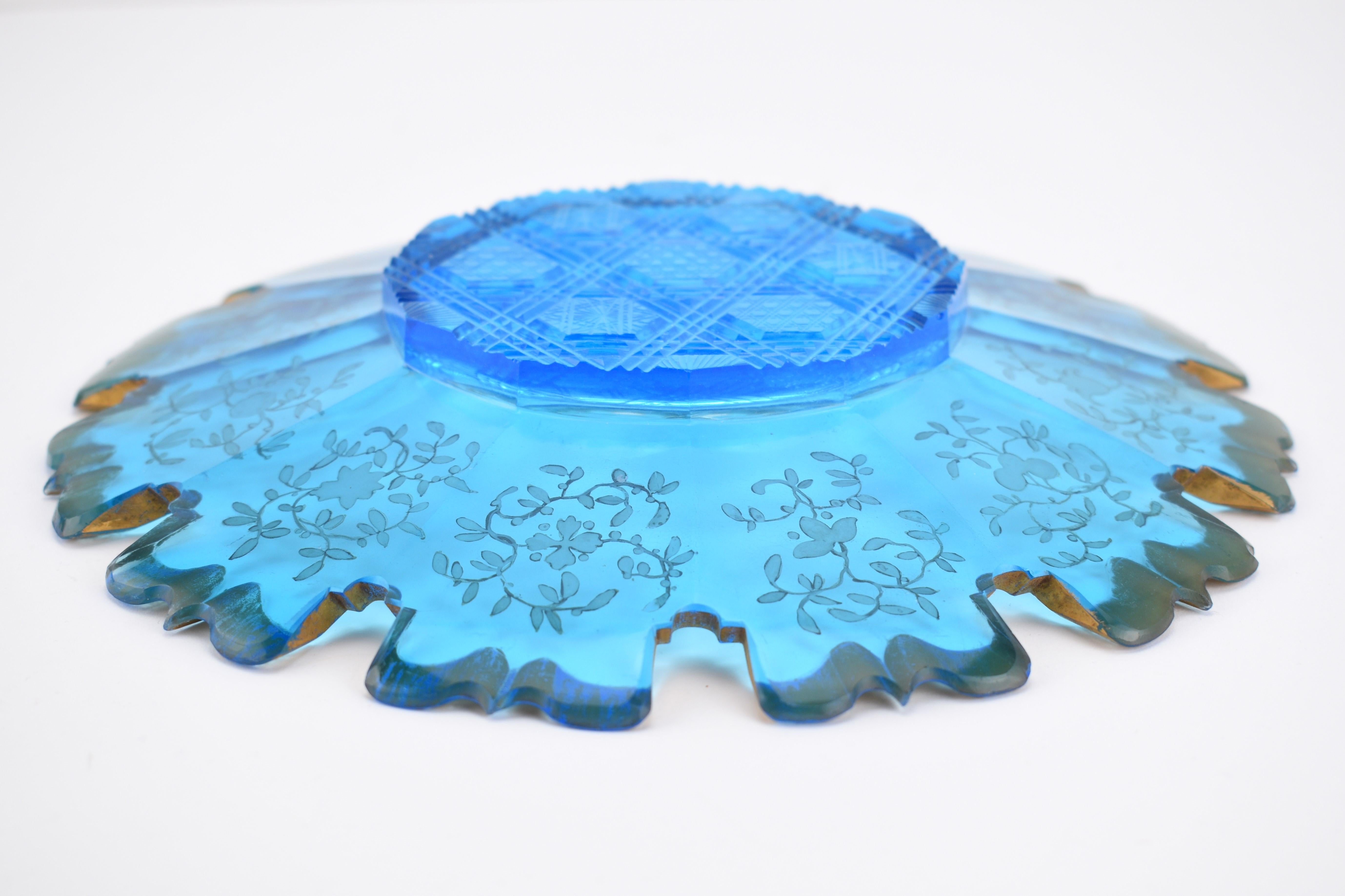 Ancienne plaque de verre de Bohème en cristal doré émaillé turquoise, 19ème siècle Bon état - En vente à Rostock, MV