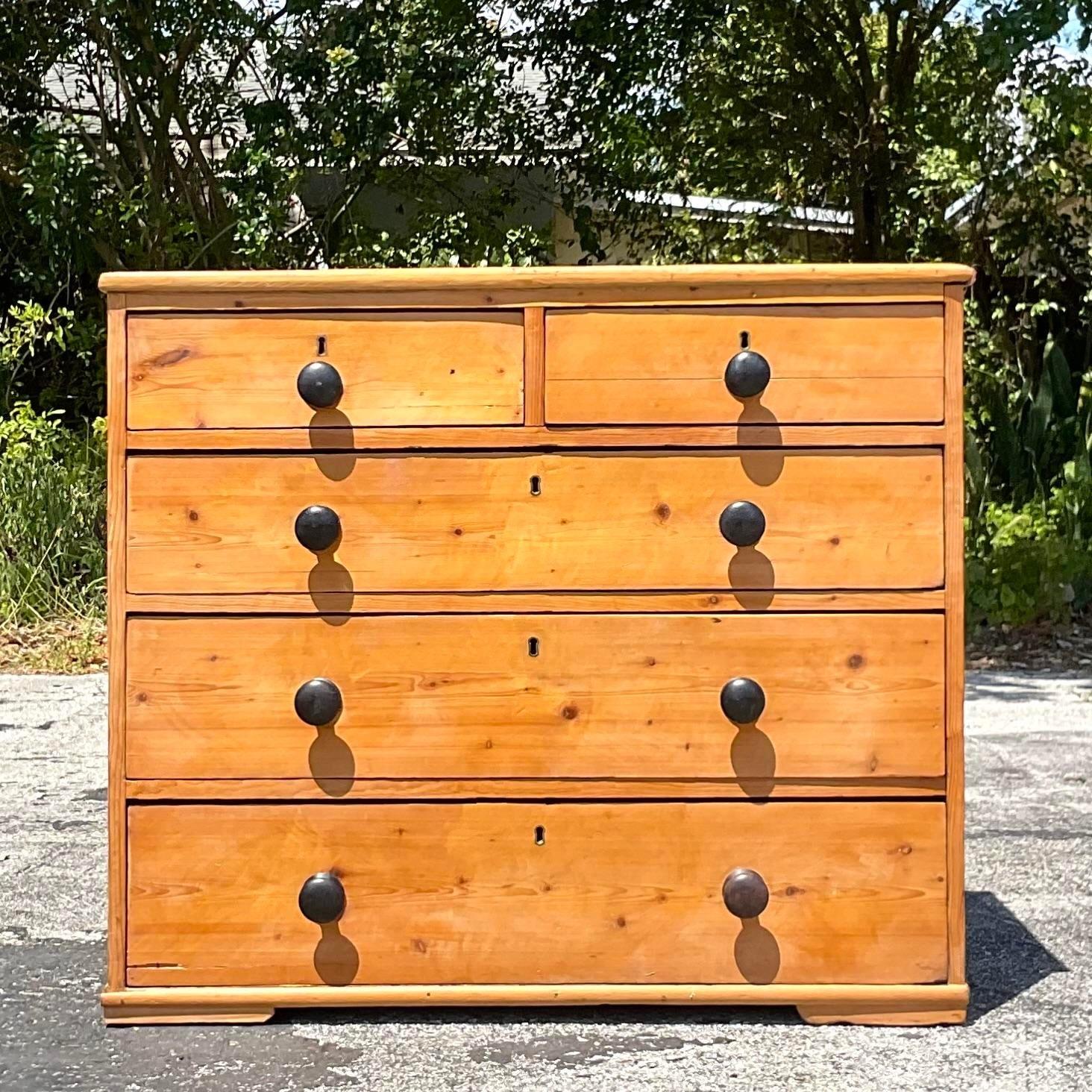 Antique Boho 19th Century Pine Chest of Drawers For Sale 1