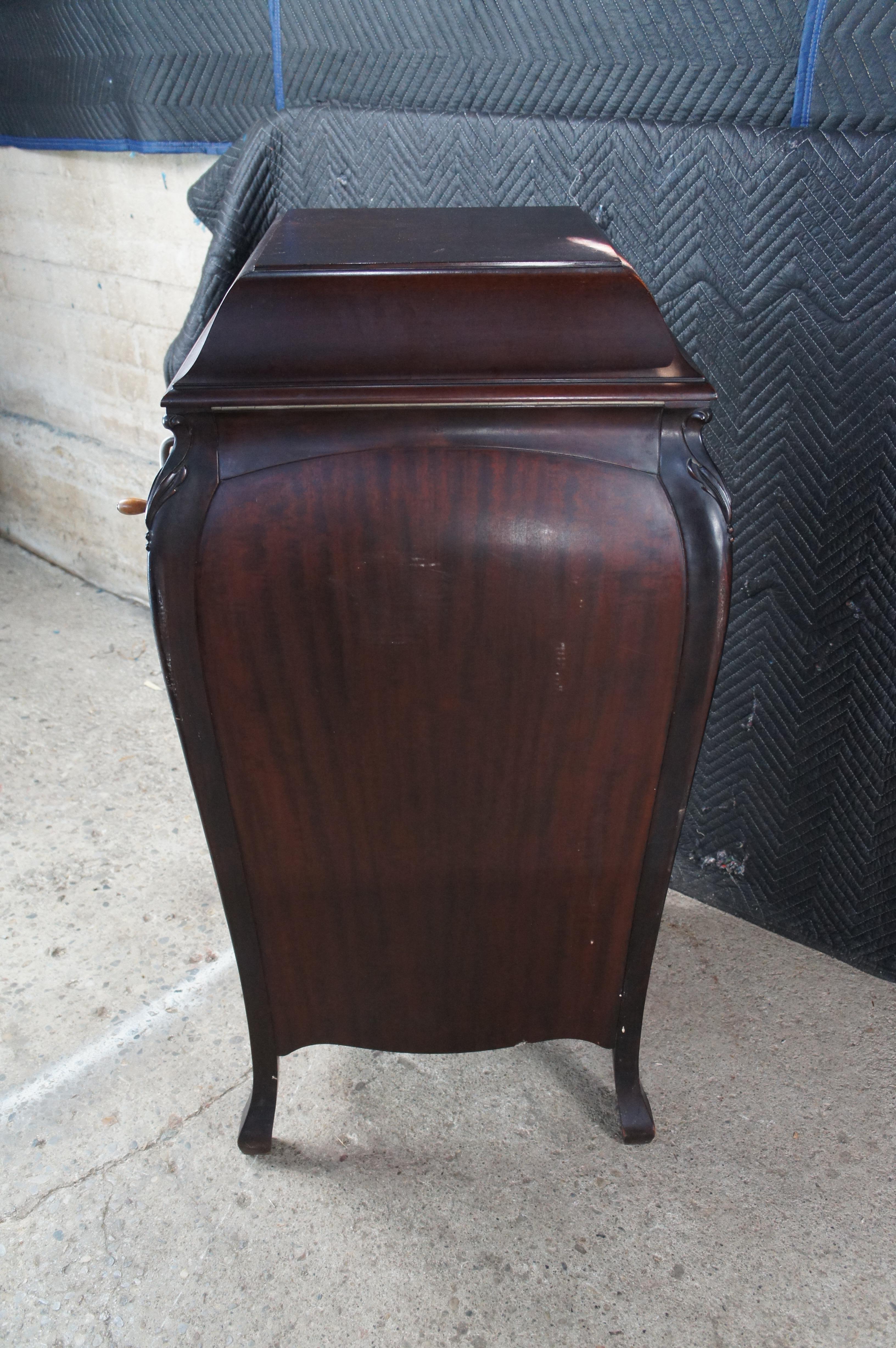 Antike Bombe Form Mahagoni Sanora Baby Grand Phonograph Grammophon Wind Up im Angebot 11