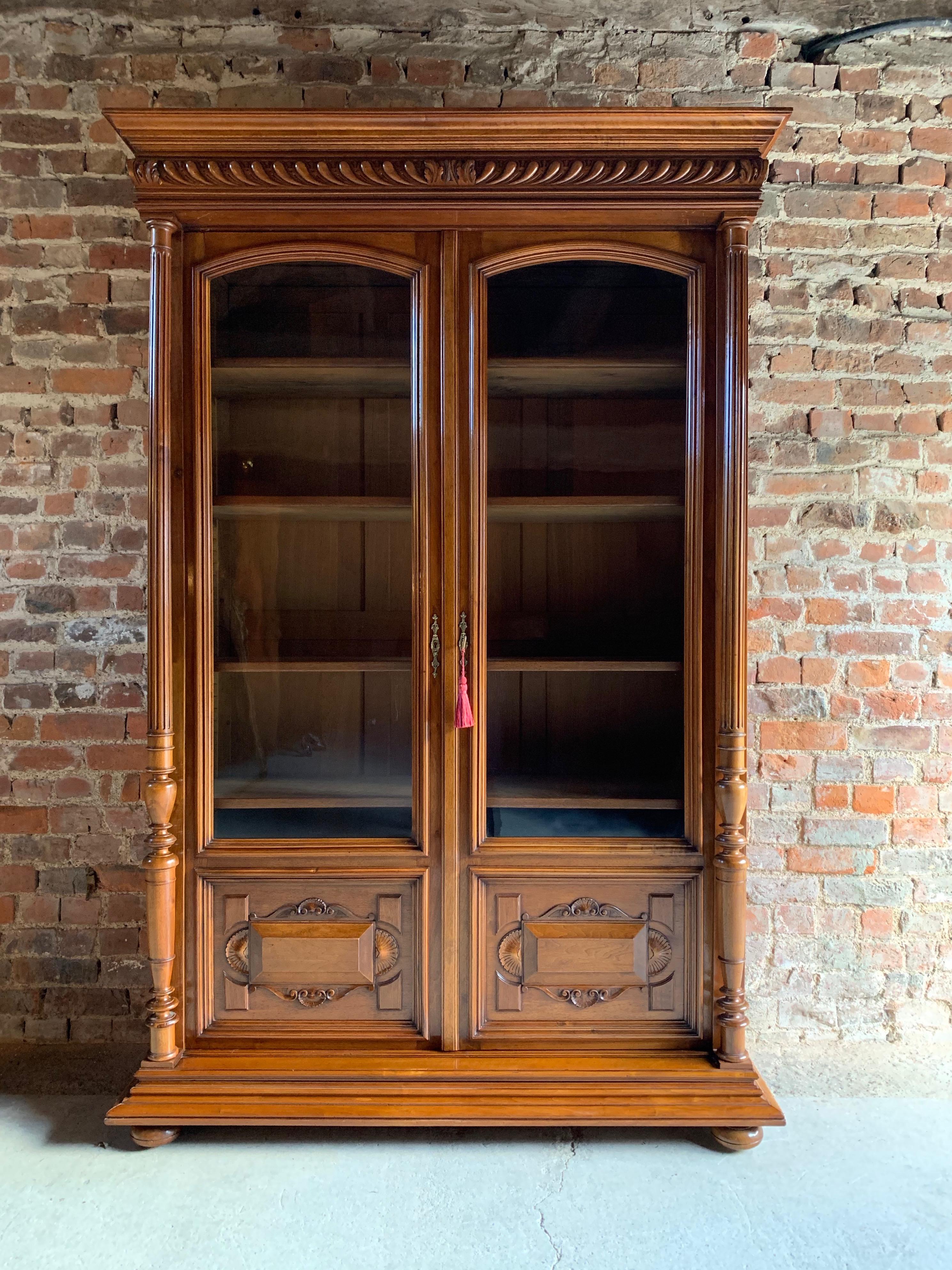 Antique Bookcase Vitrine French Solid Walnut 19th Century, circa 1890 Number 3 In Good Condition In Longdon, Tewkesbury