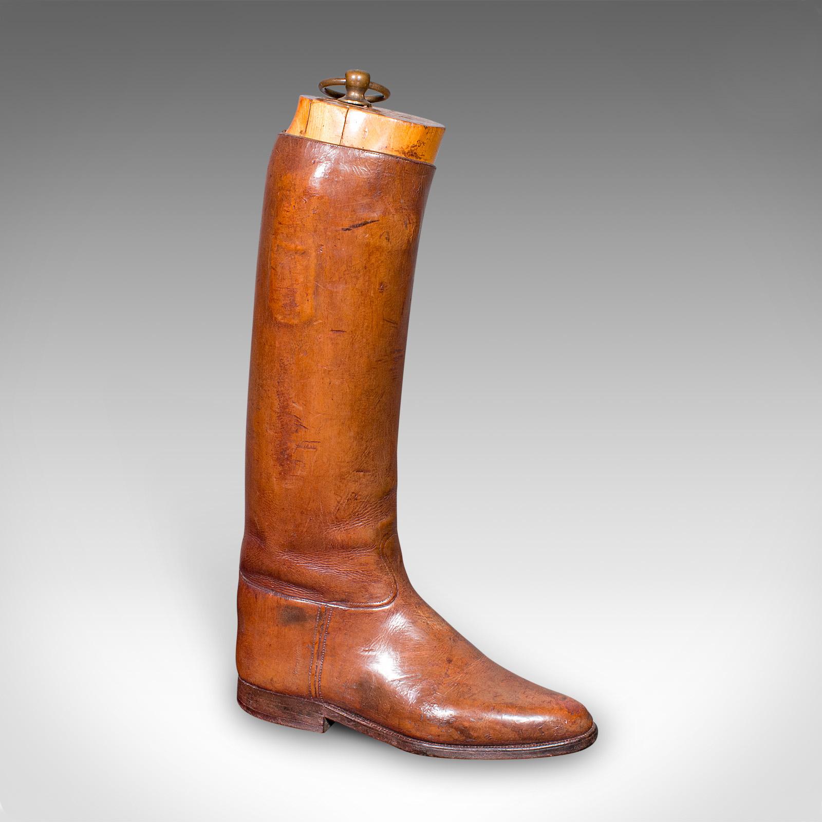 Edoardiano Espositore antico per calzolaio, inglese, in pelle, set di stringi-stivali, edoardiano in vendita