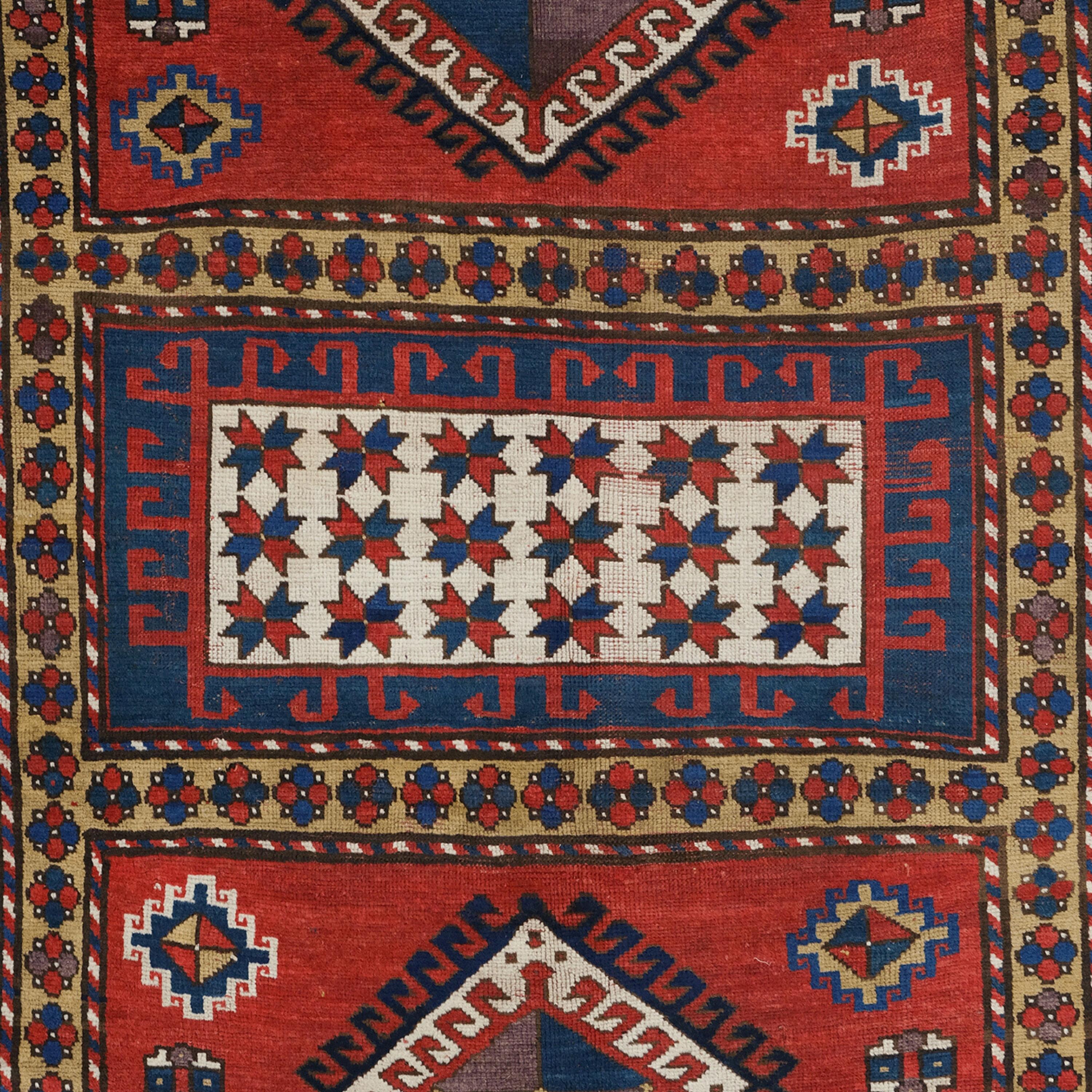 Antique Bordjalou Rug - Mid-19th Century Caucasian Bordjalou Rug, Antique Rug In Good Condition For Sale In Sultanahmet, 34