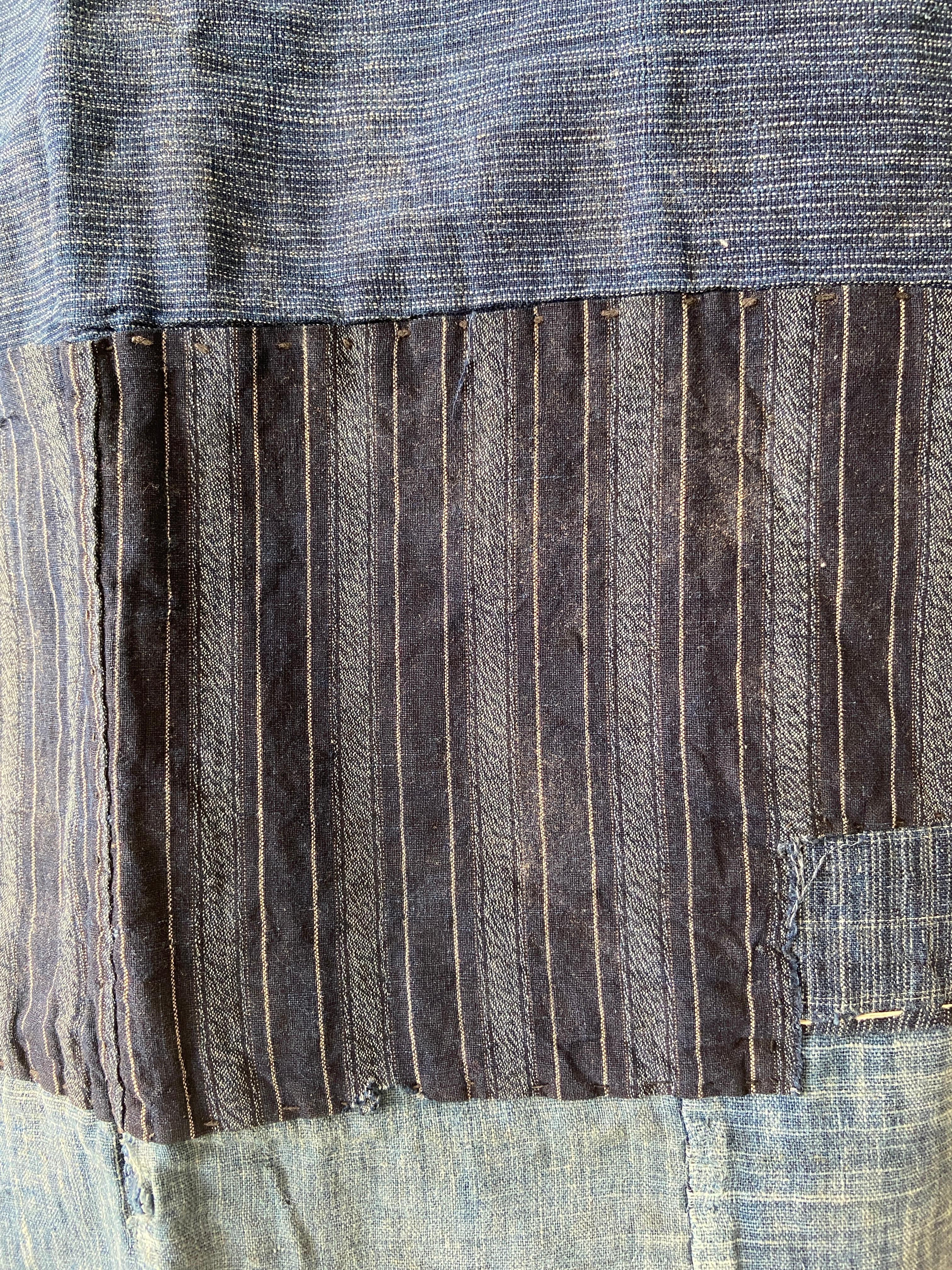 Antikes blaues „Boro“-Patch-Textil, Japan, spätes 19. Jahrhundert (Japanisch) im Angebot