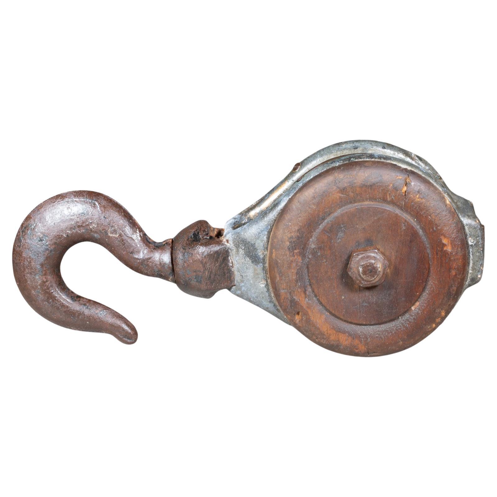 Antike Boston & Lockport Block Co, Block und Tackle Pulley ca. 1850-1930 im Angebot