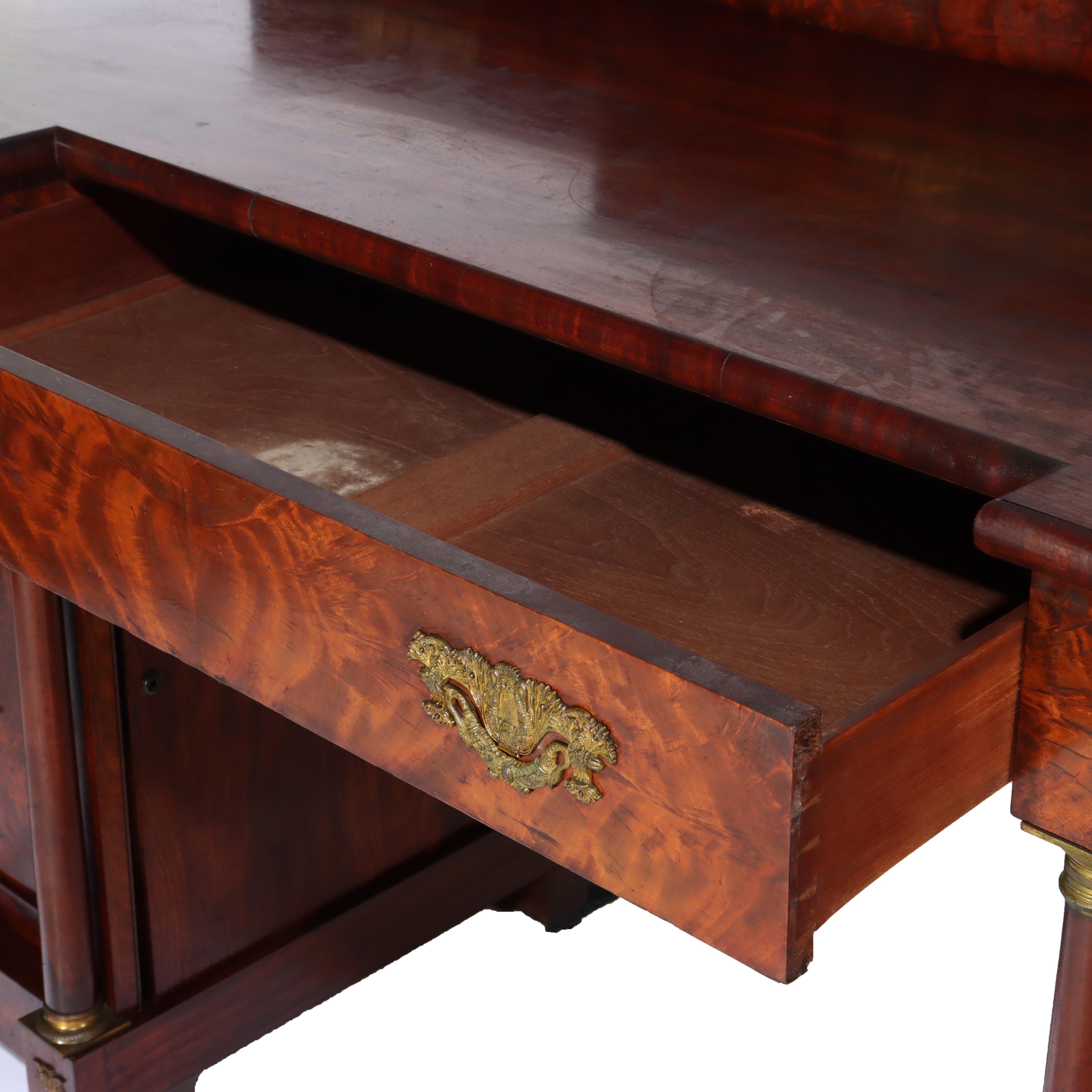 Antica credenza a doppio piedistallo in mogano di epoca napoleonica c1820 in vendita 12