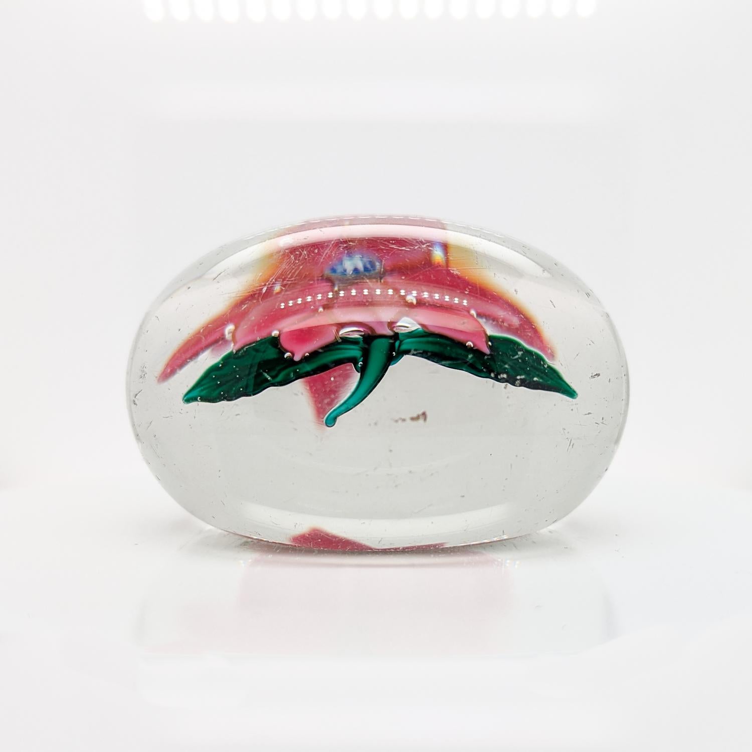 Pisapapeles de cristal antiguo Boston & Sandwich Poinsettia rosa Vidrio en venta