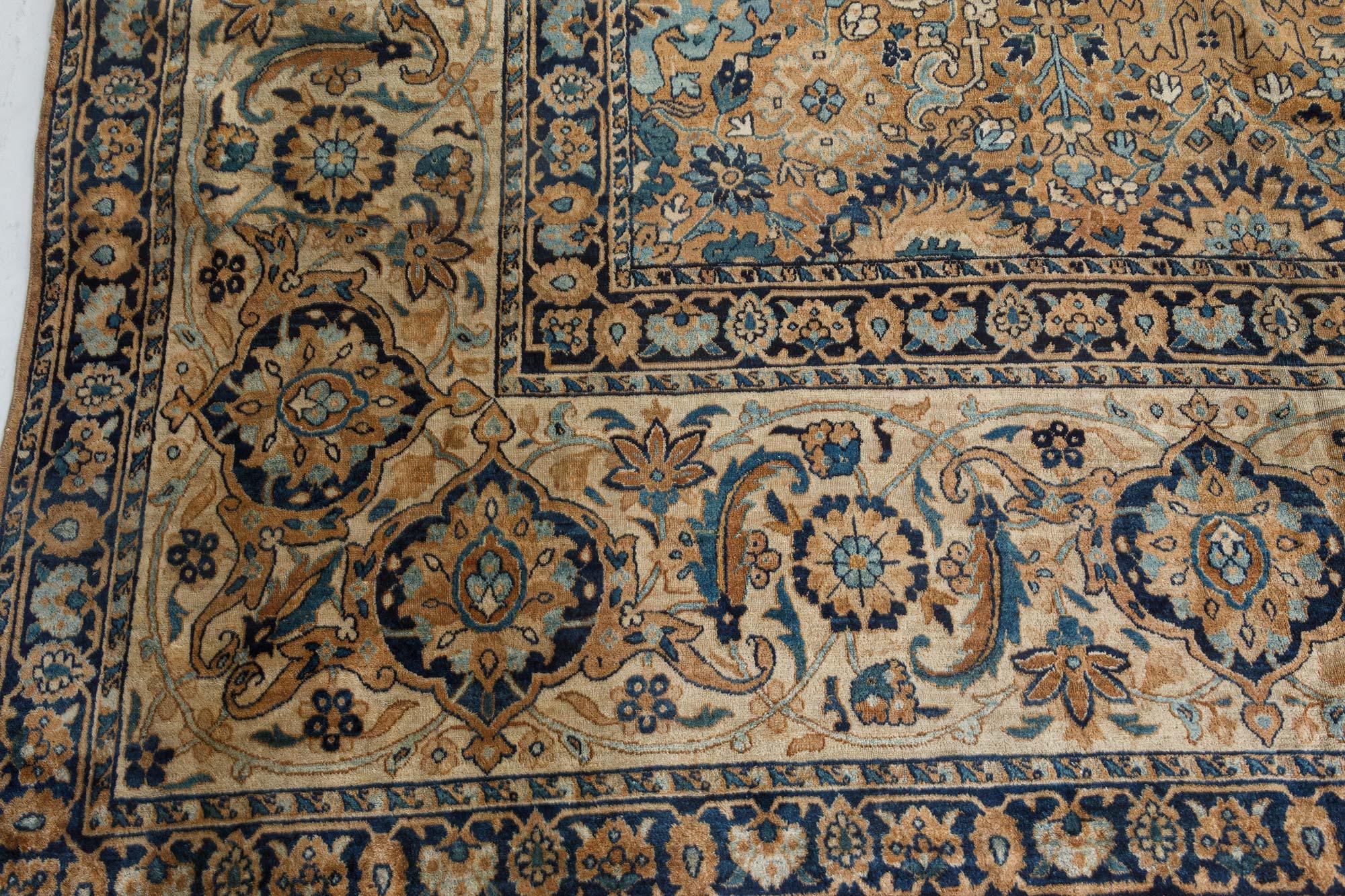 Antique Botanic Persian Kirman Handmade Wool Rug In Good Condition For Sale In New York, NY