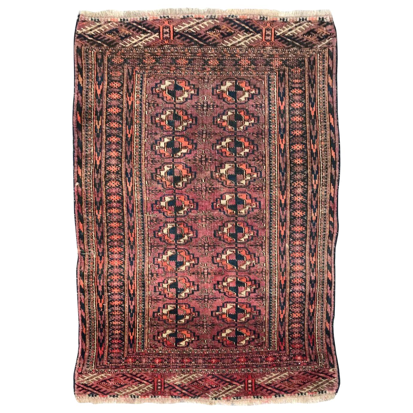 Antiker afghanischer antiker Boukhara-Teppich