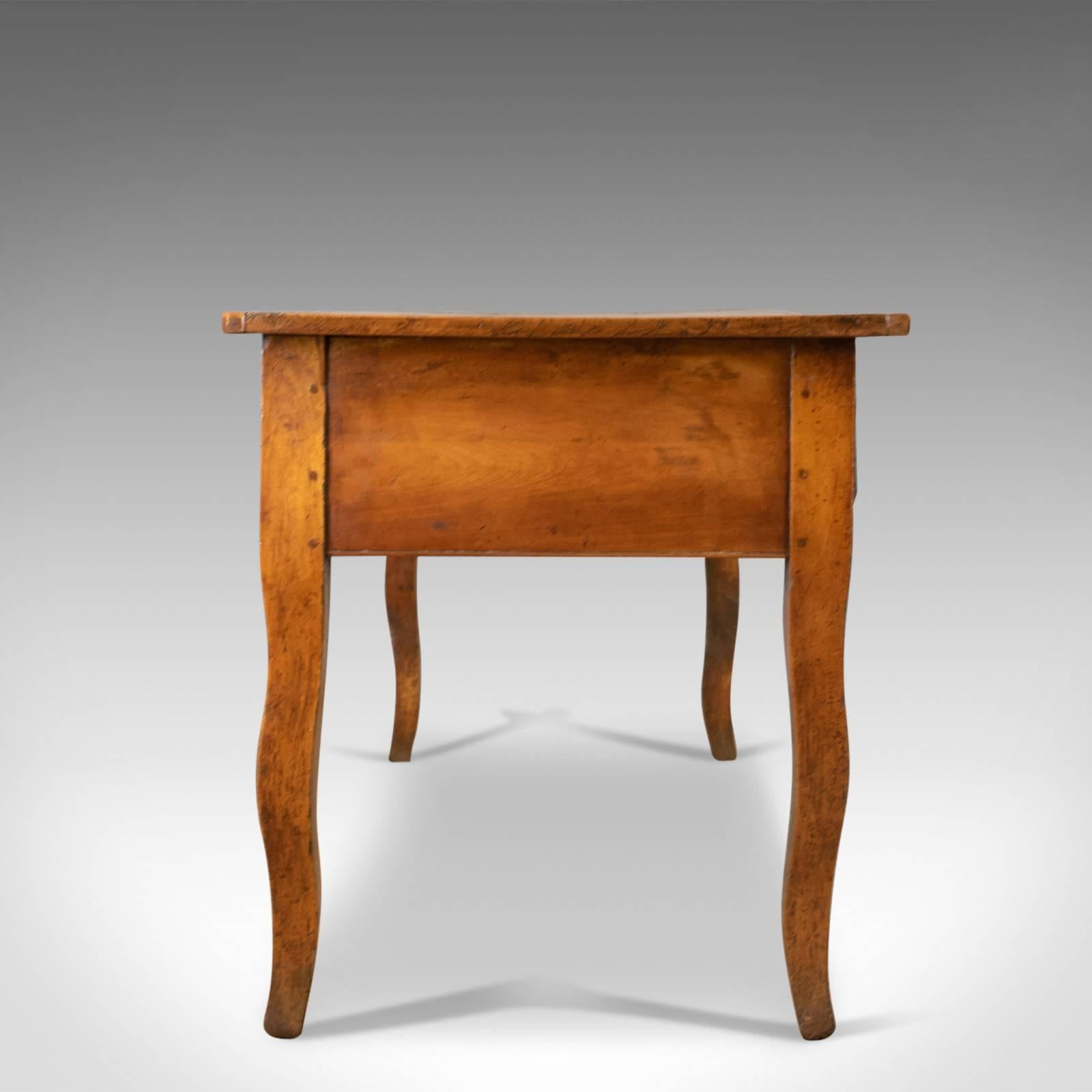 bakery chairs and tables