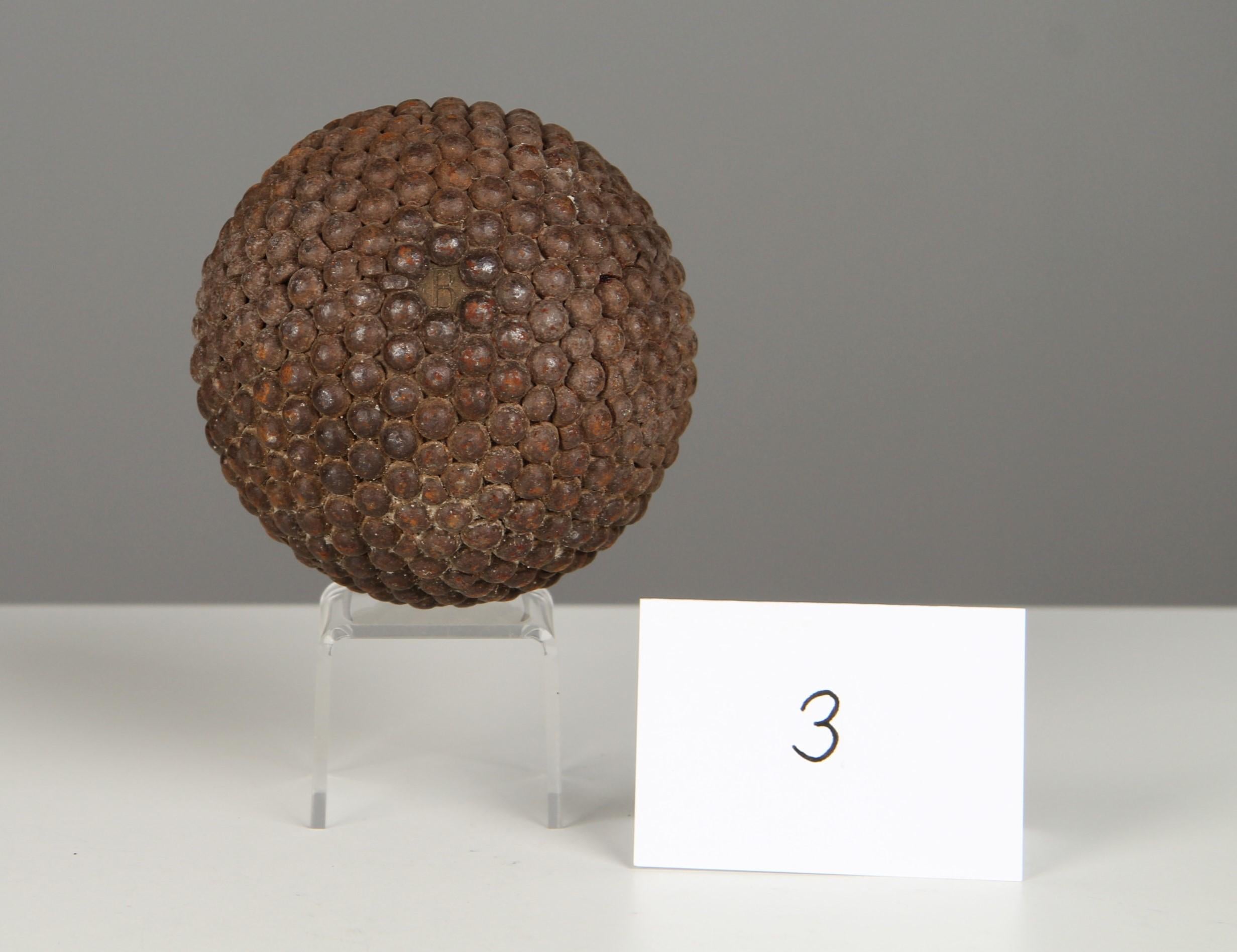 Sculpté à la main Antiquités Ball and Ball B, Pétanque, 1880s, France, Artisanat en vente