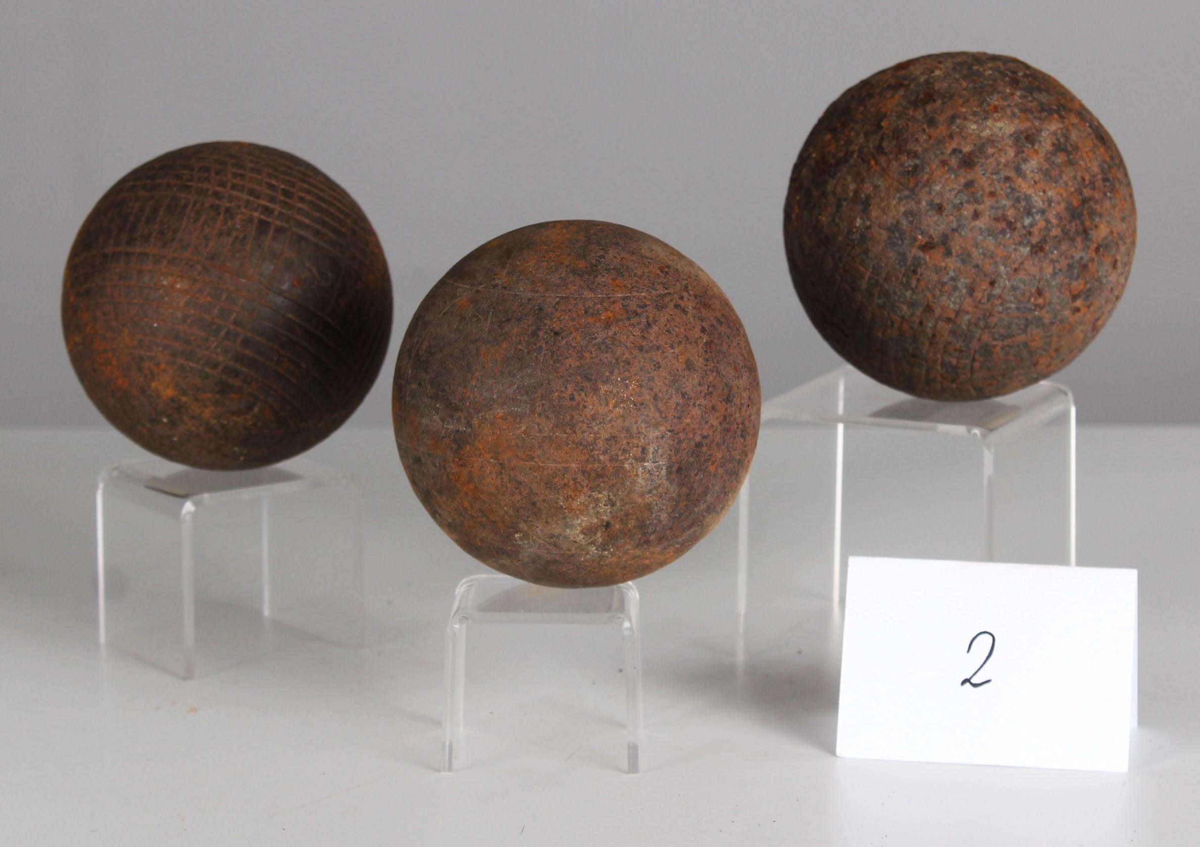 Beautiful, unique Boule set of three Boule balls and one target ball, France, late 19th Century.
Diameter 8,5 cm.

Fantastic colour and patina!

In the 19th century, antique metal boules balls experienced a renaissance that took the game of boules