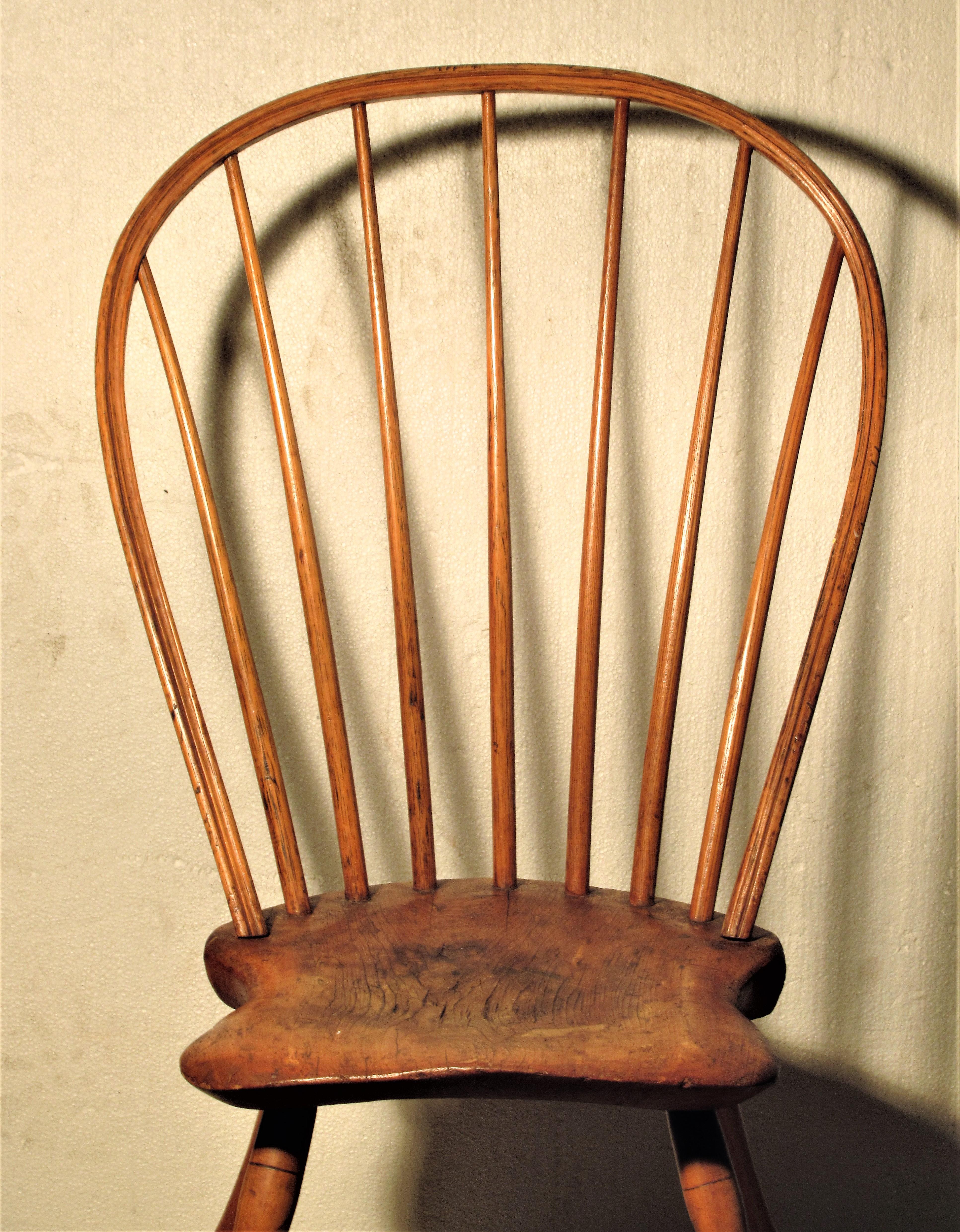 Antique Bow-Back Windsor Chair 5
