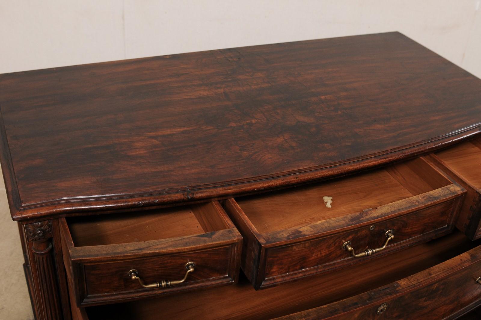 Antique Bow-Front 5-Drawer Crotch-Mahogany Wood Chest w/Carved Column Sideposts In Good Condition In Atlanta, GA