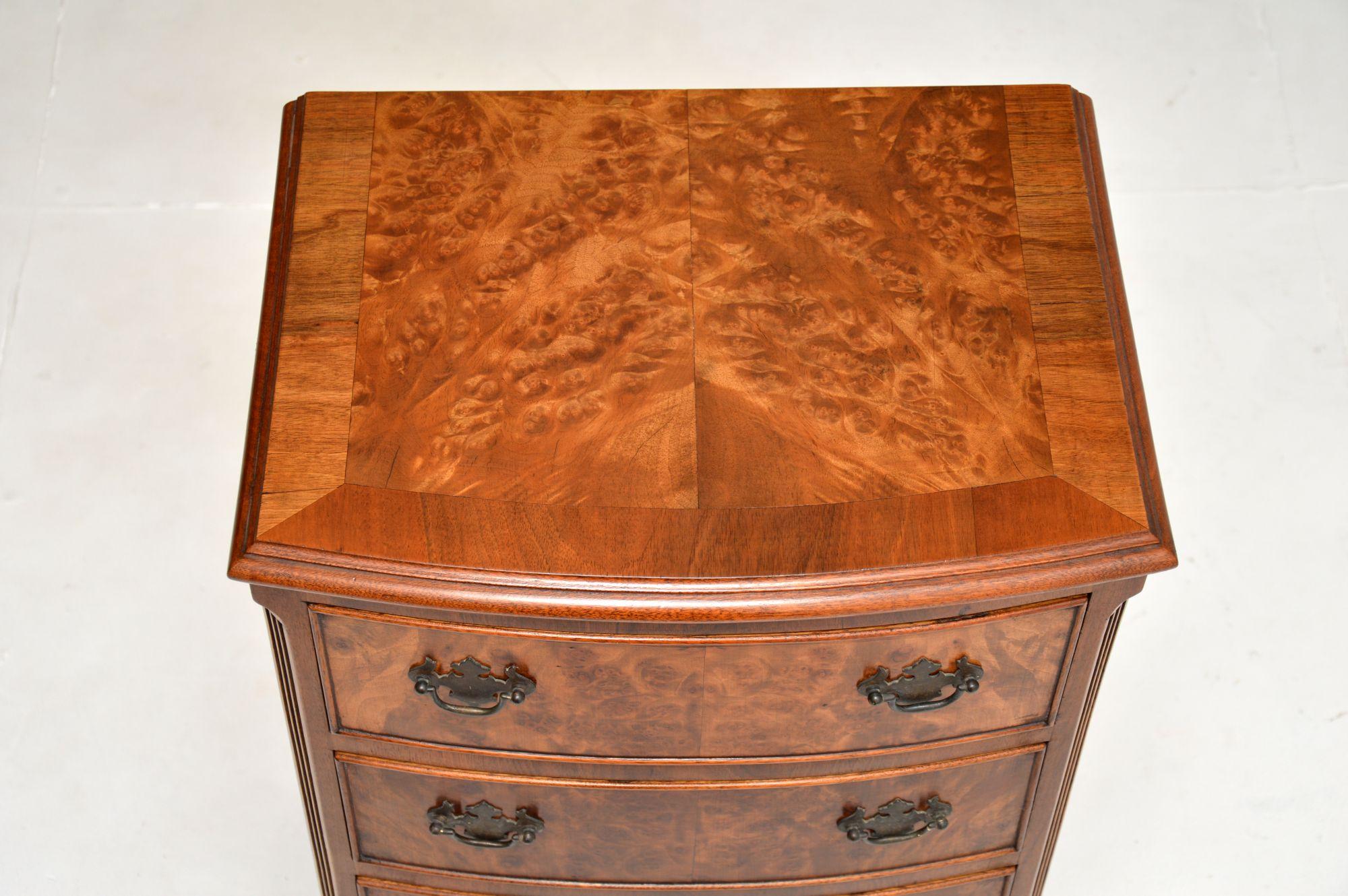 Antique Bow Front Chest of Drawers in Burr Walnut 1