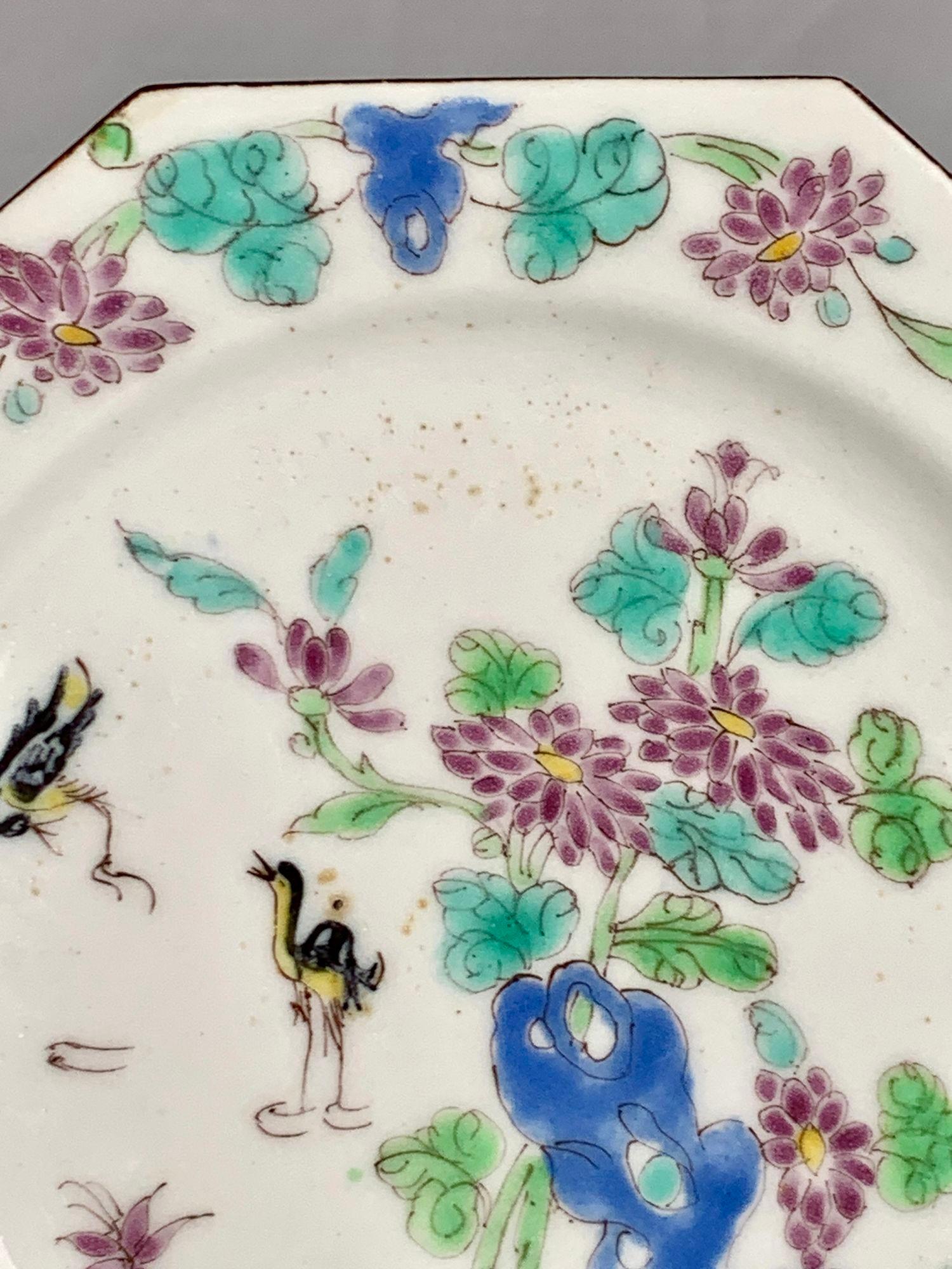 XVIIIe siècle Ancienne assiette Bow Porcelain England Circa 1760 en vente