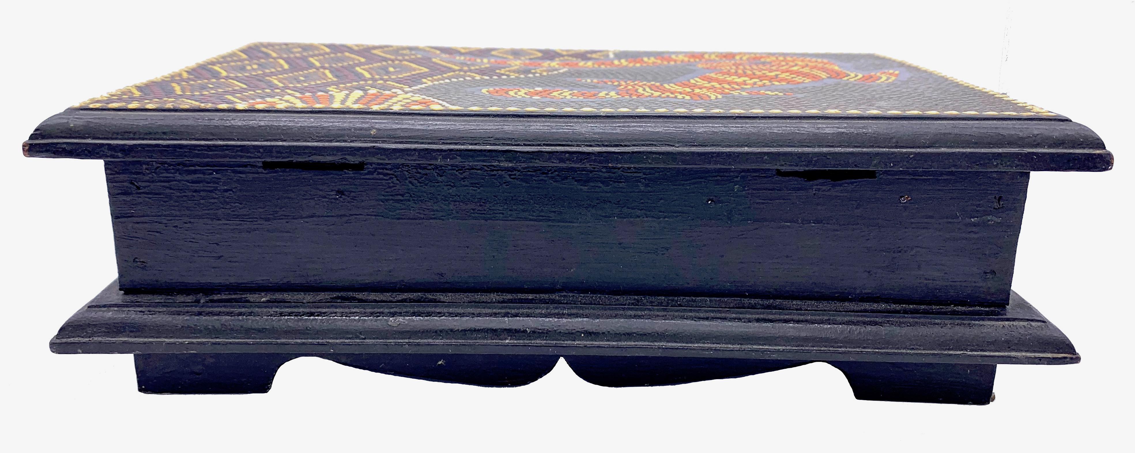 Blackened Antique Box Casket Australien Aboriginal Oil Painting of a Lizard For Sale