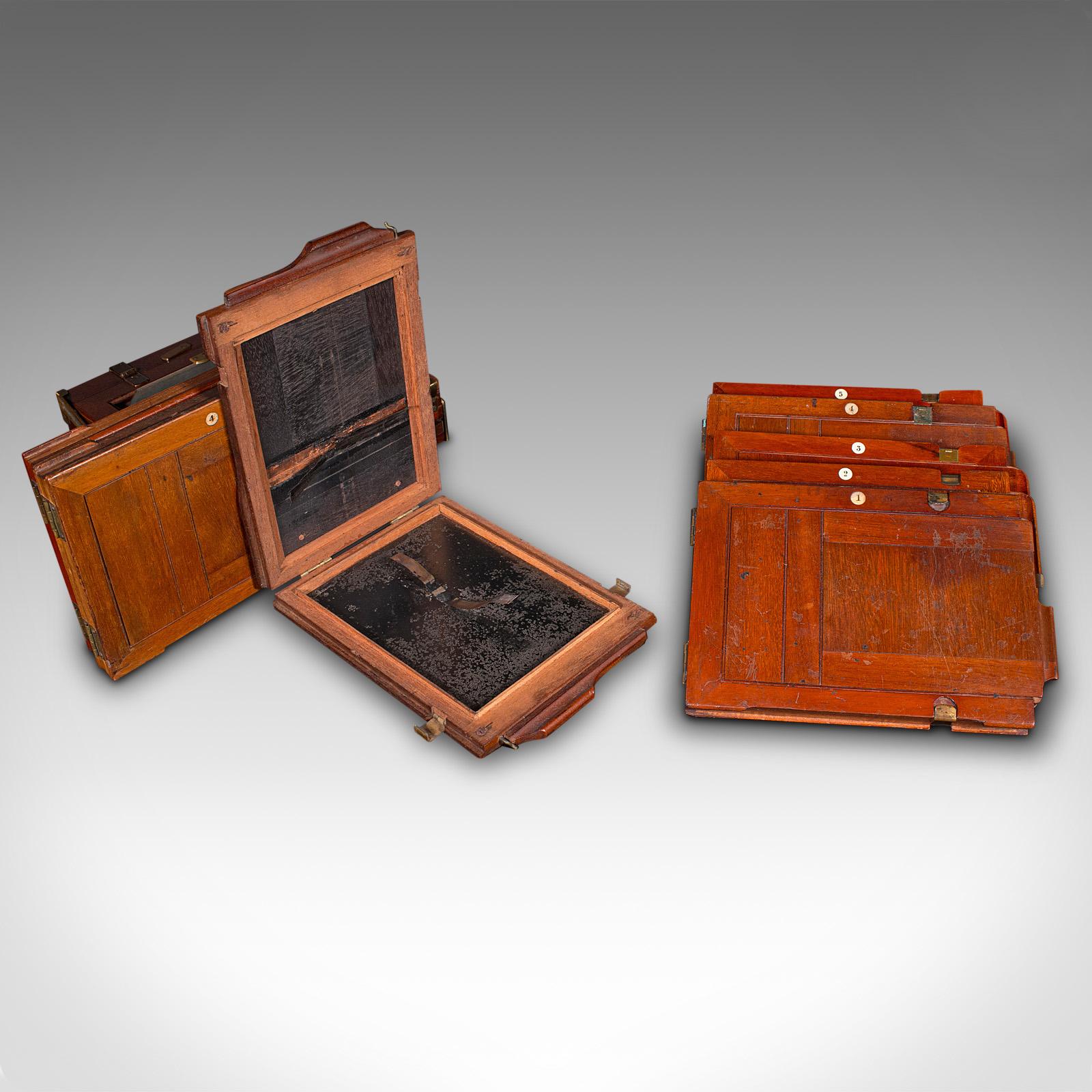 Antique Box Field Camera and Tripod, English, Accessories, Ornamental, Victorian For Sale 3