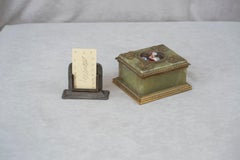 Boîte ancienne en bronze, onyx et camée émaillé, autrichienne vers 1900