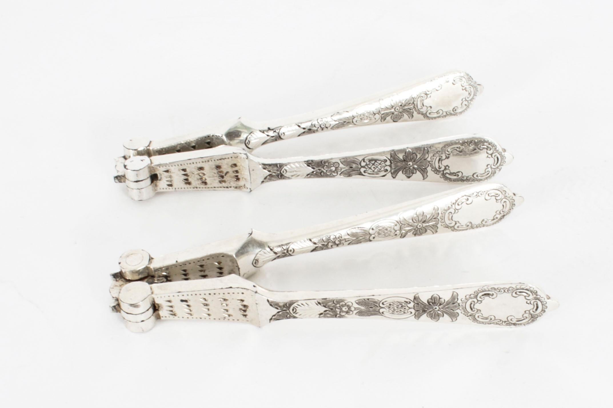 Antique Boxed Fruit Set Spoons, Nutcrackers, Grape Scissors Hukin & Heath 19th C For Sale 12