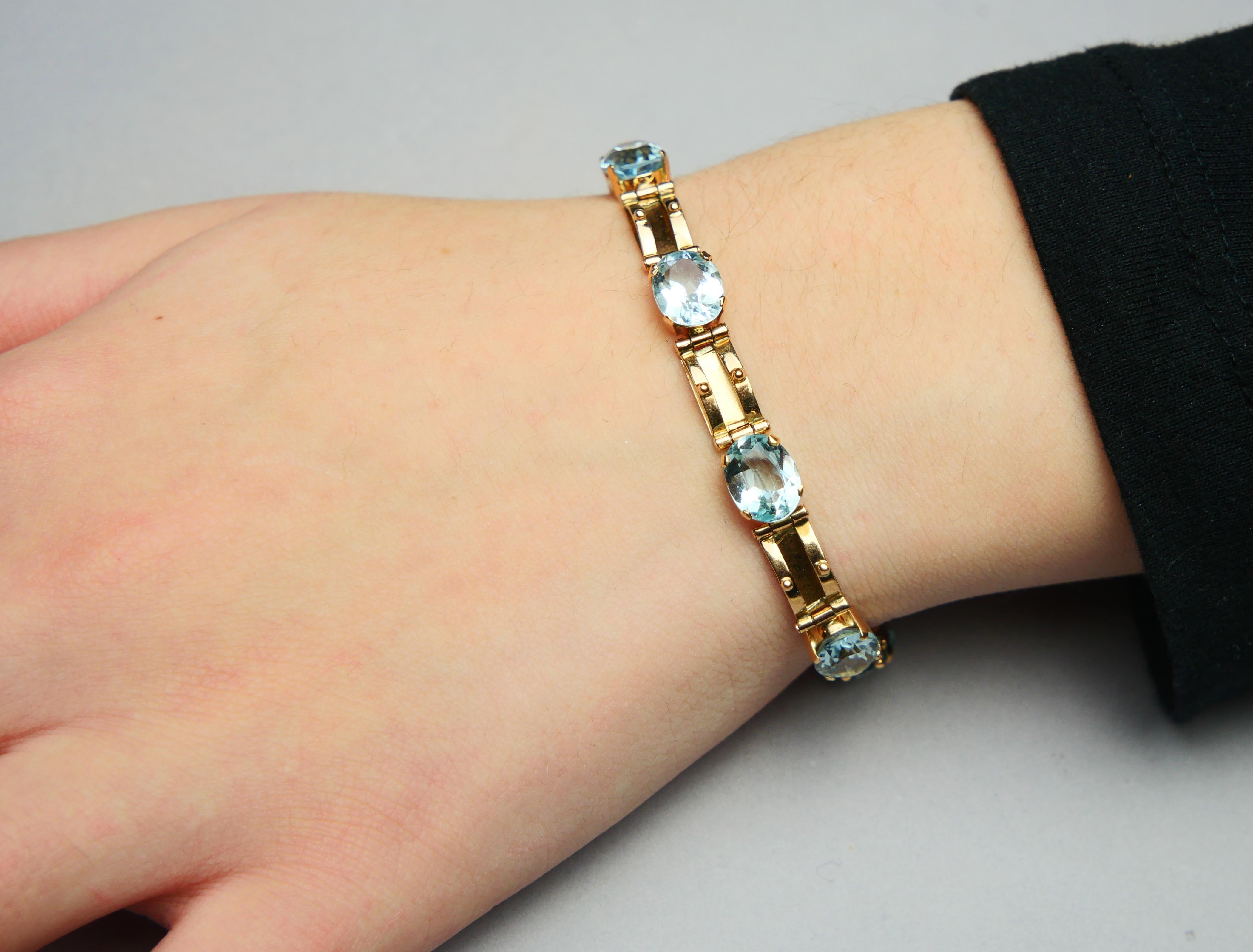 Oval Cut Antique Bracelet 16 ct. natural Aquamarine solid 18K Gold /18 cm / 13.5 gr For Sale