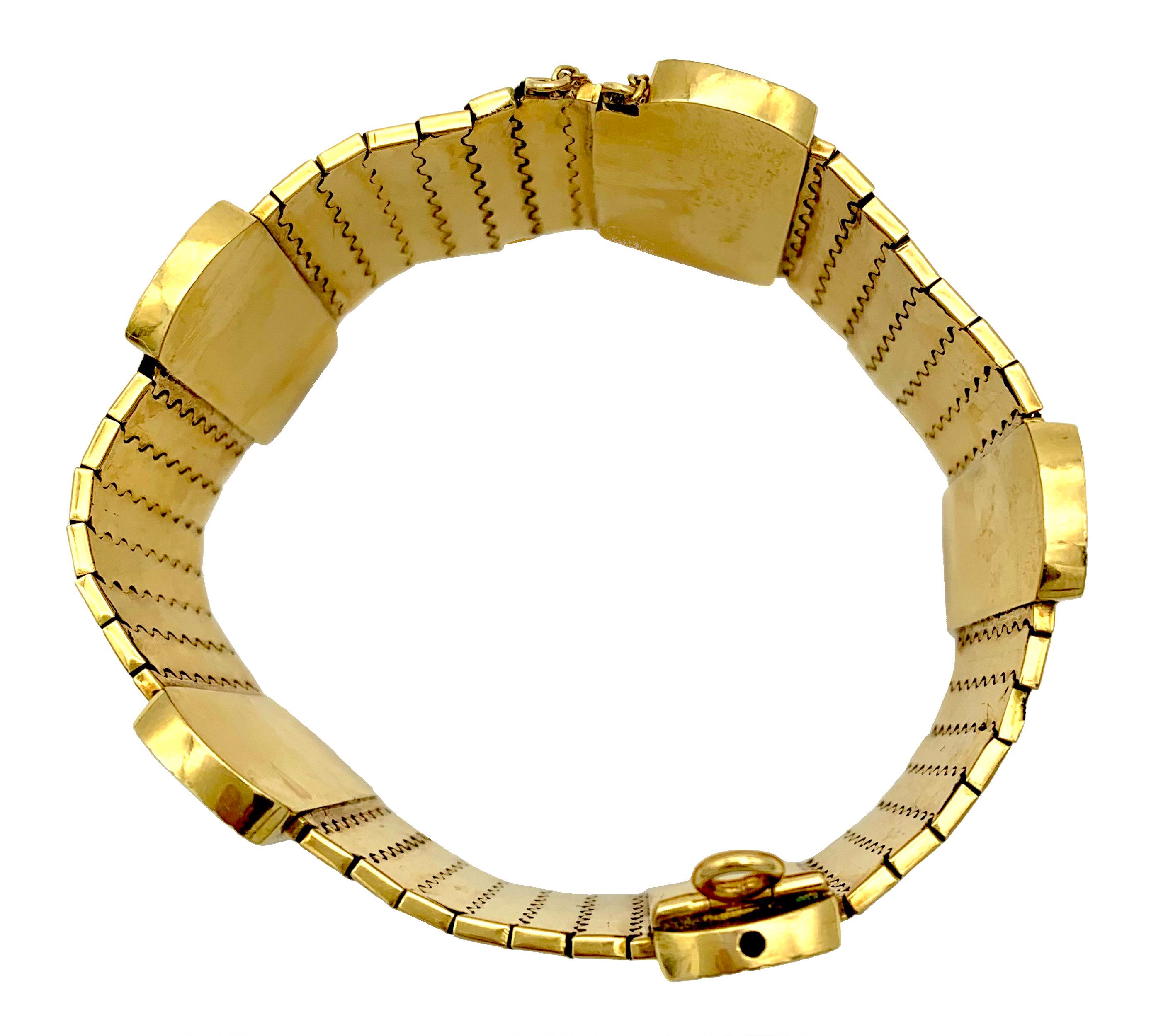 Antikes Armband aus 18 Karat Gold mit natürlicher Perle und Emaille mit griechischem Schlüsselmuster, Frankreich Damen
