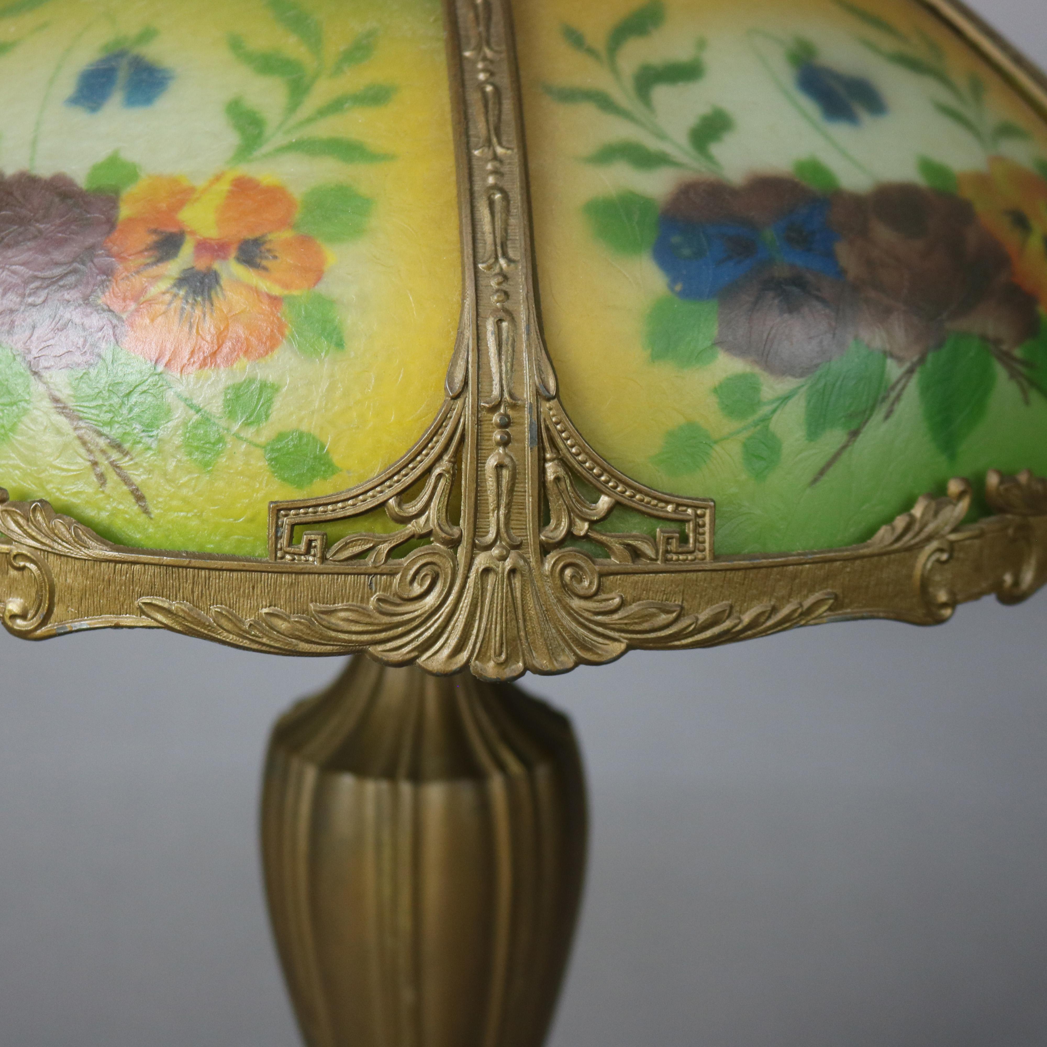 Lampe florale ancienne Bradley & Hubbard Arts and Crafts peinte à l'envers, signée en vente 4