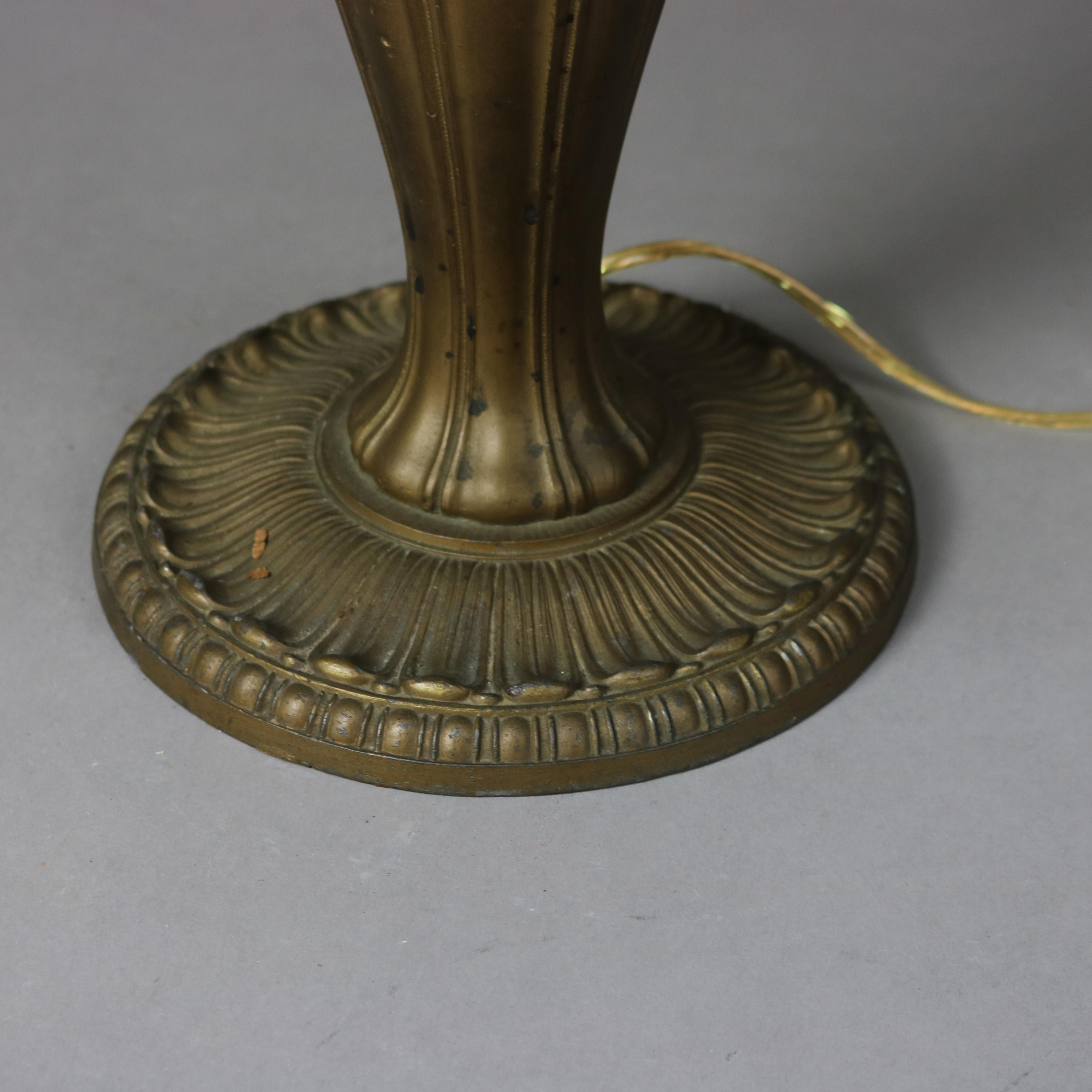 Lampe florale ancienne Bradley & Hubbard Arts and Crafts peinte à l'envers, signée en vente 6