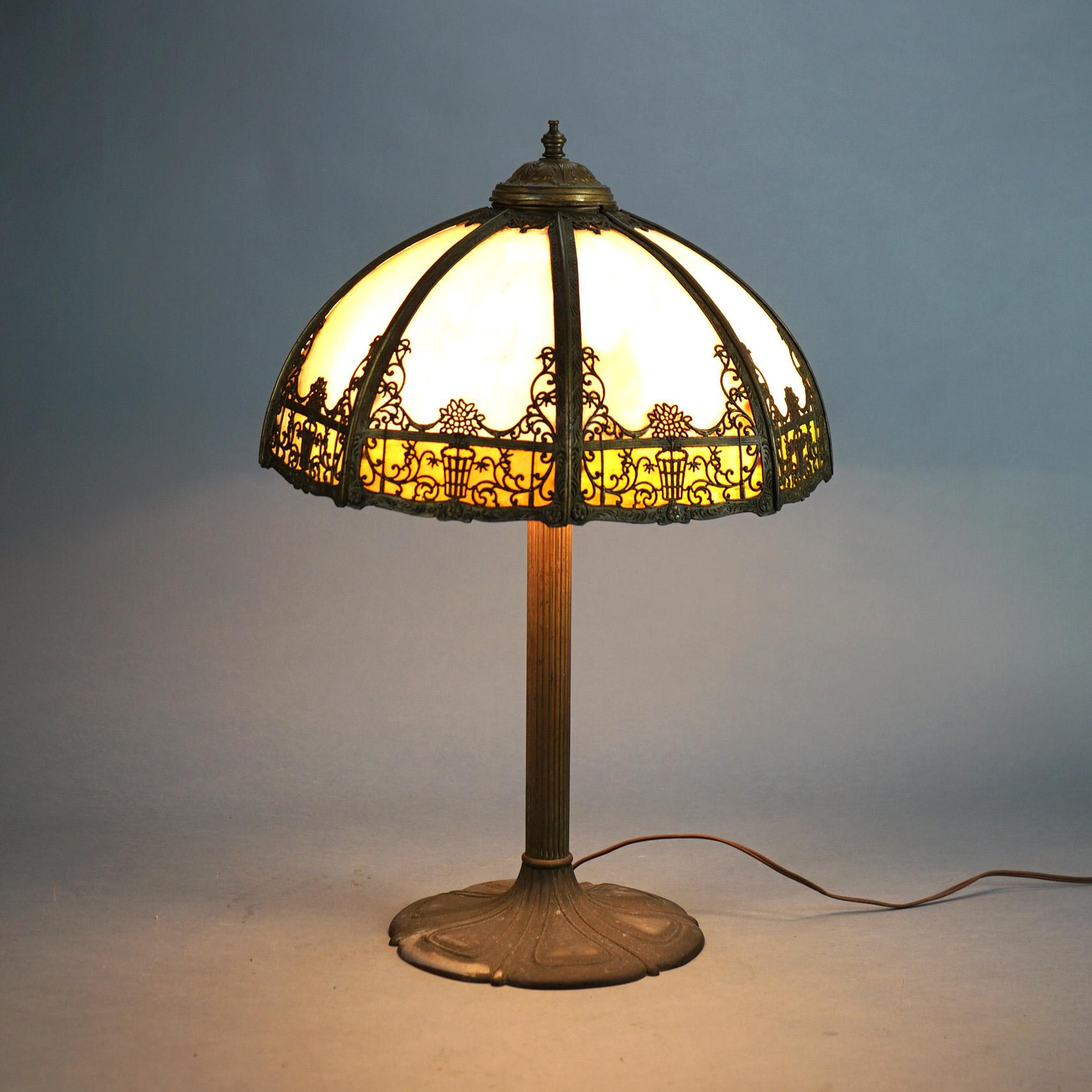 Antique Bradley & Hubbard Arts & Crafts Bent Slag Glass Table Lamp C1920 In Good Condition In Big Flats, NY